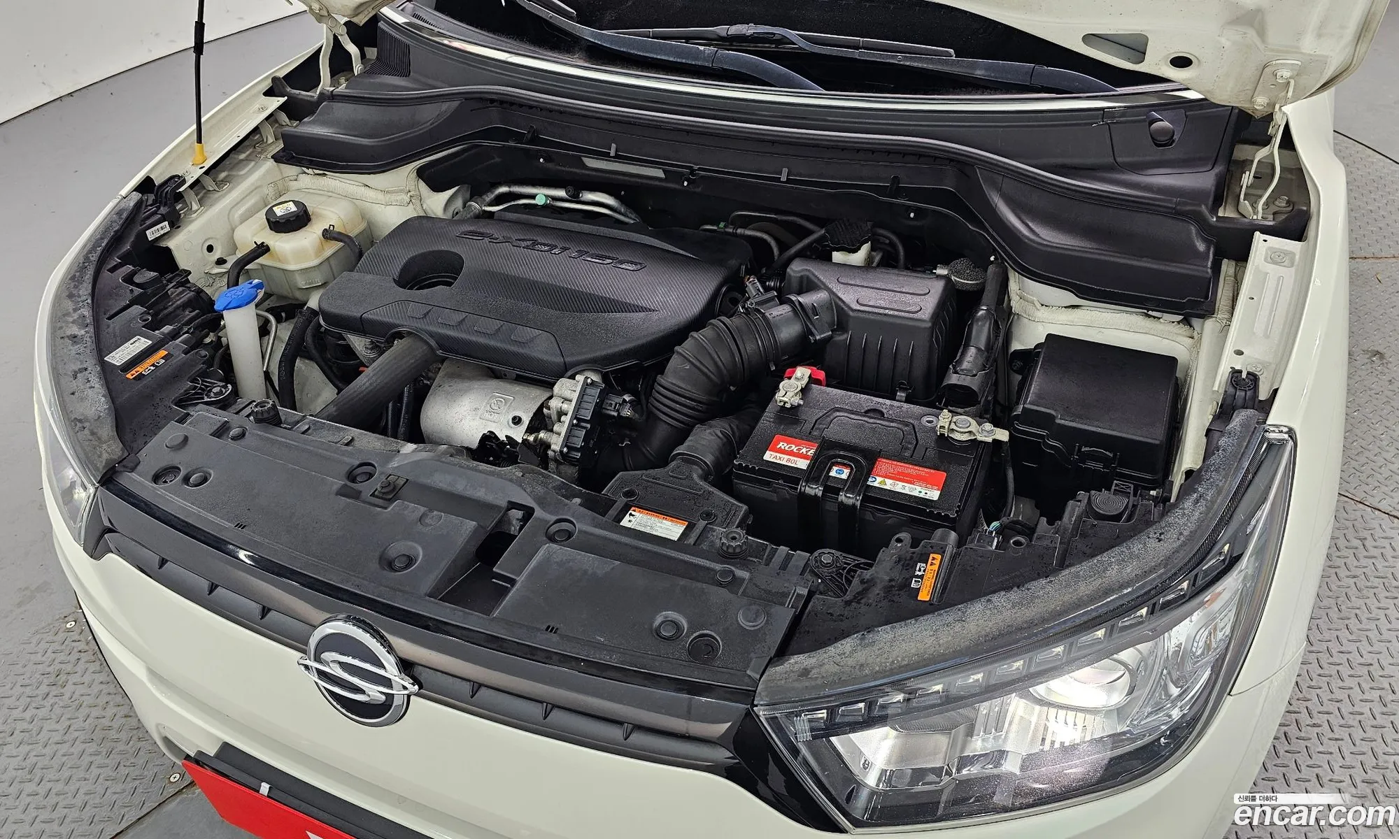 Kg Mobility Ssangyong Tivoli Diesel Lx 2Wd - фотография 7193244
