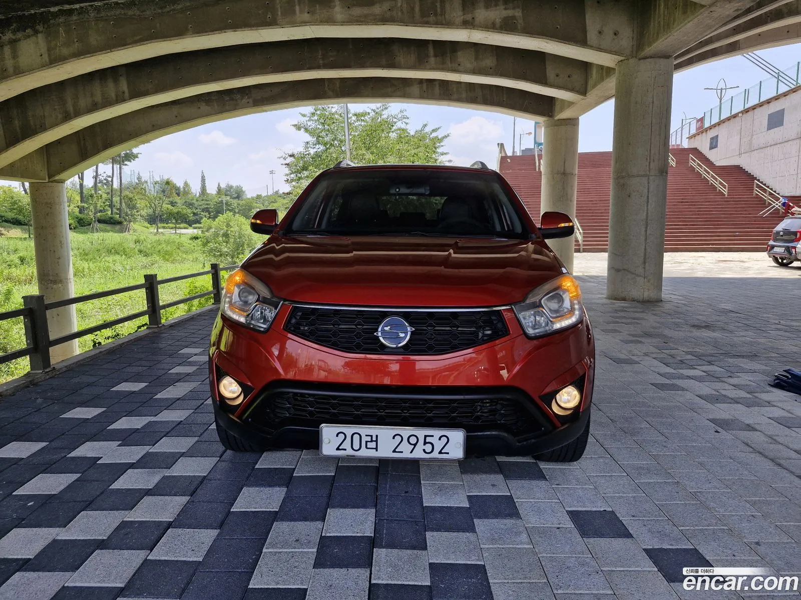 Kg Mobility Ssangyong New Korando C 20 Cvt 4Wd Top-Of-The-Line Model - фотография 7883369