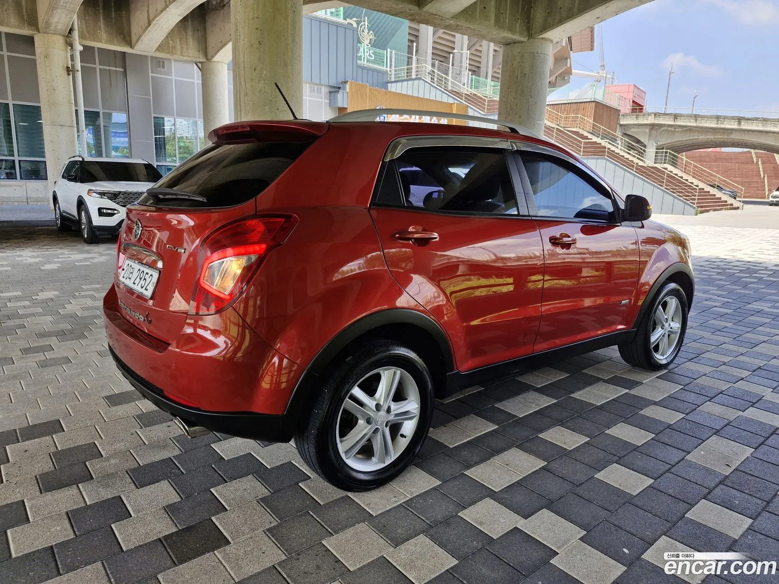 Kg Mobility Ssangyong New Korando C 20 Cvt 4Wd Top-Of-The-Line Model - фотография 7883372