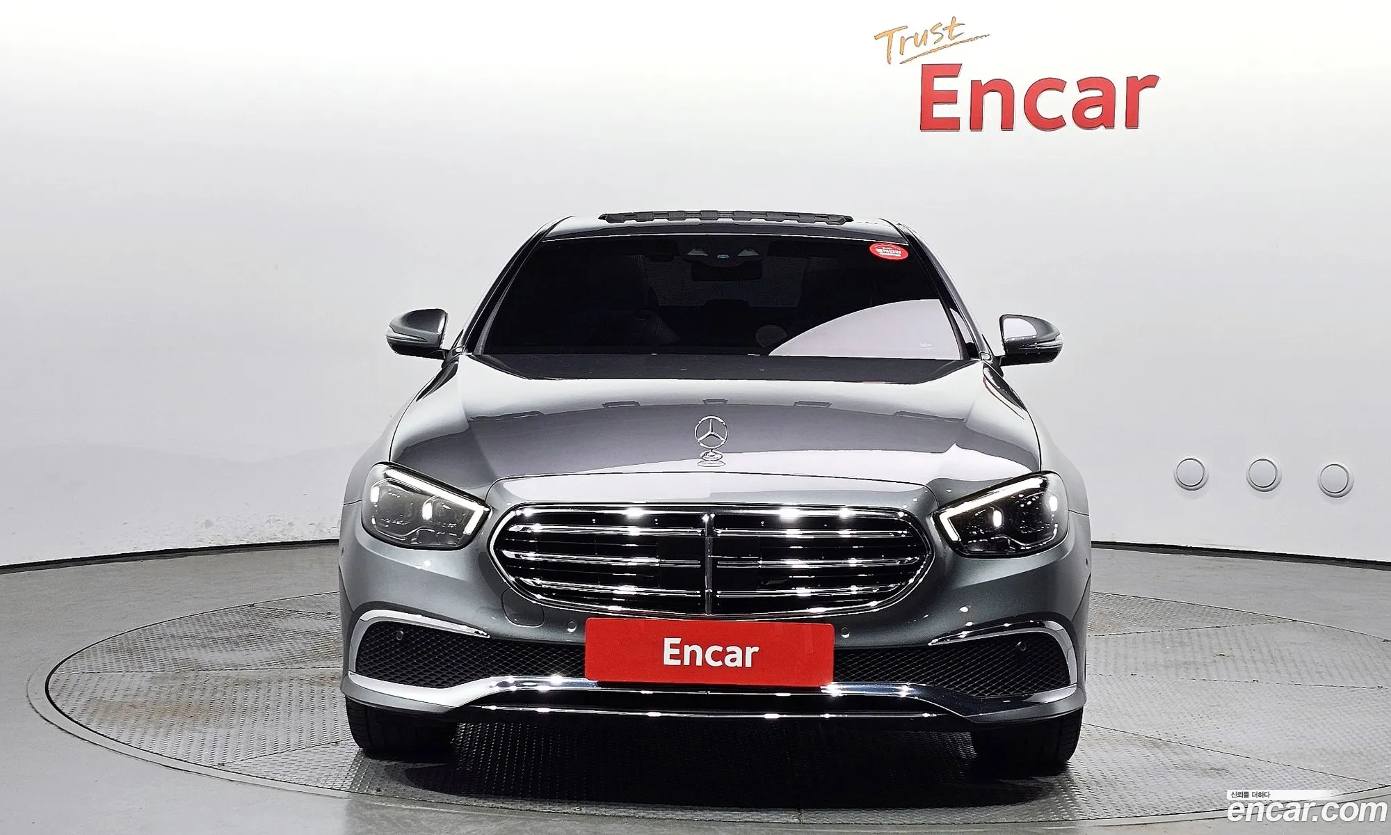 Mercedes E-Class W213 E250 Exclusive - фотография 19181457