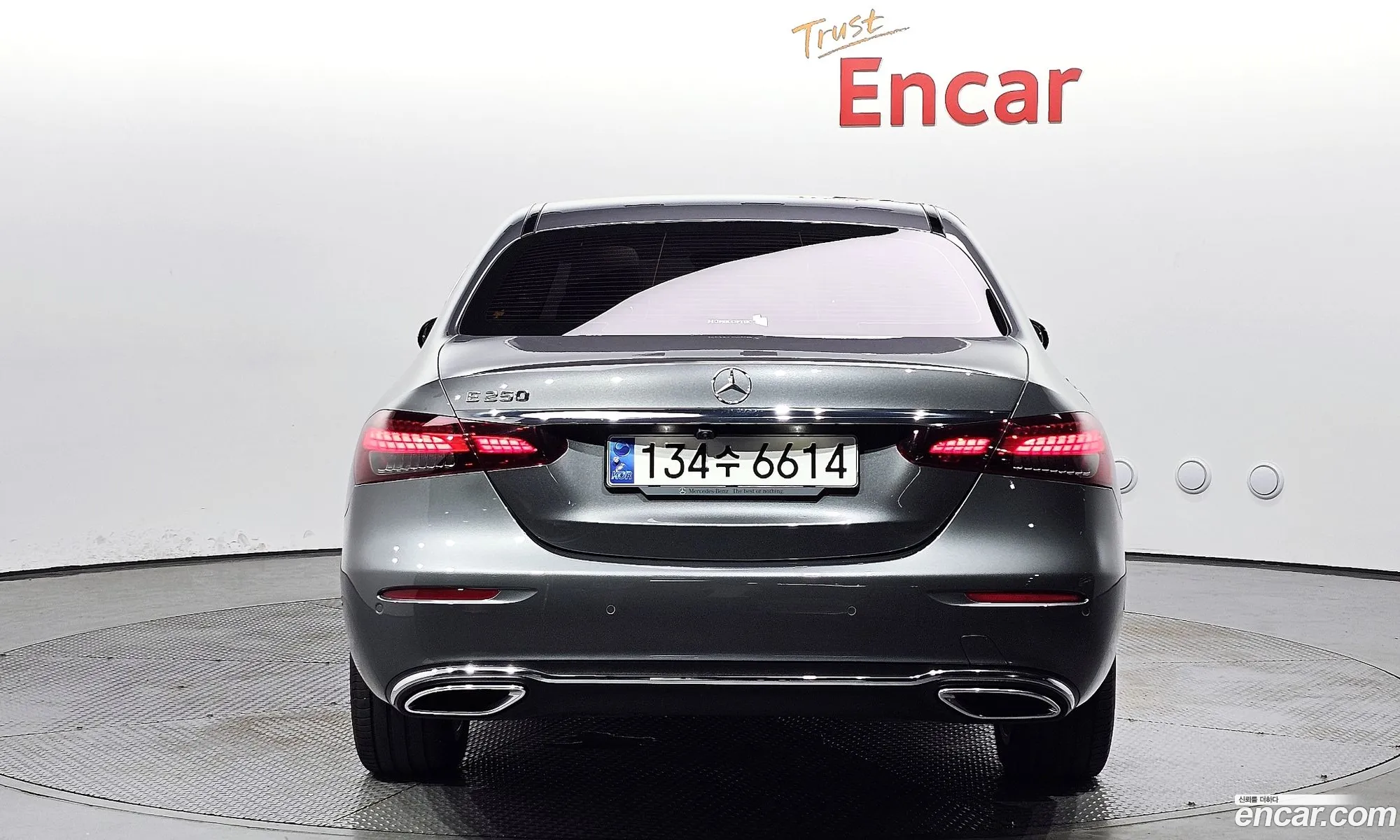 Mercedes E-Class W213 E250 Exclusive - фотография 19181458