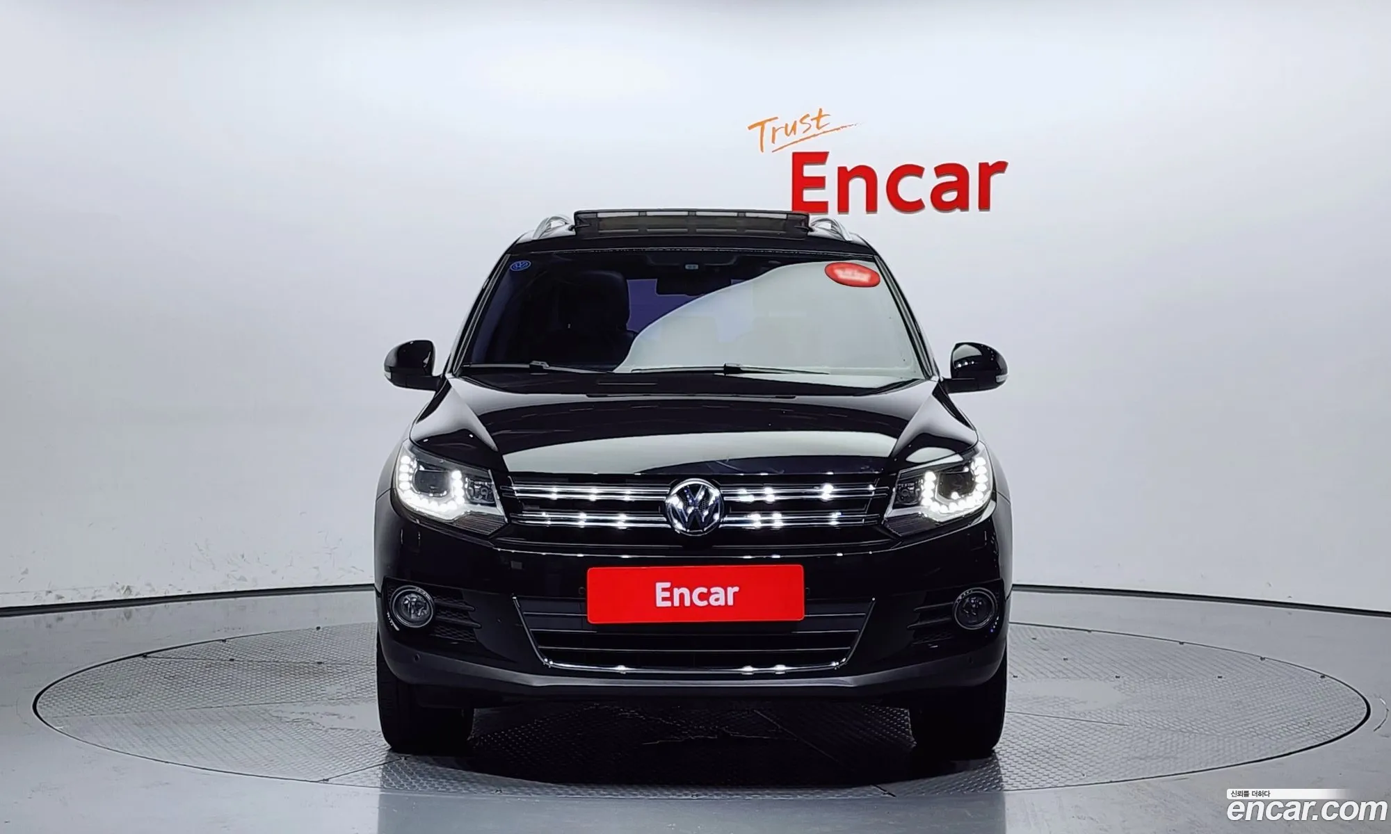 Volkswagen New Tiguan 20 Tdi Premium 5N - фотография 8134209