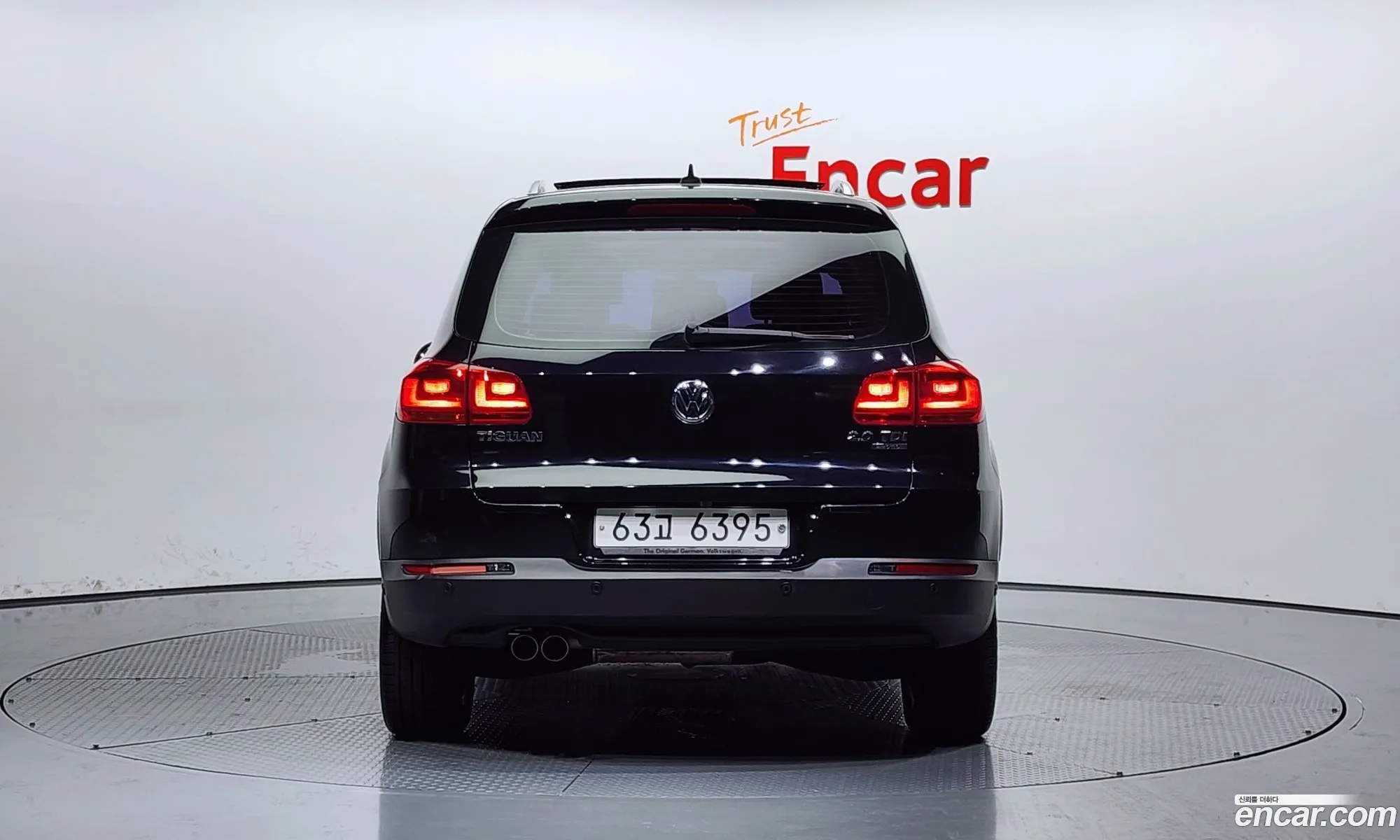 Volkswagen New Tiguan 20 Tdi Premium 5N - фотография 8134210