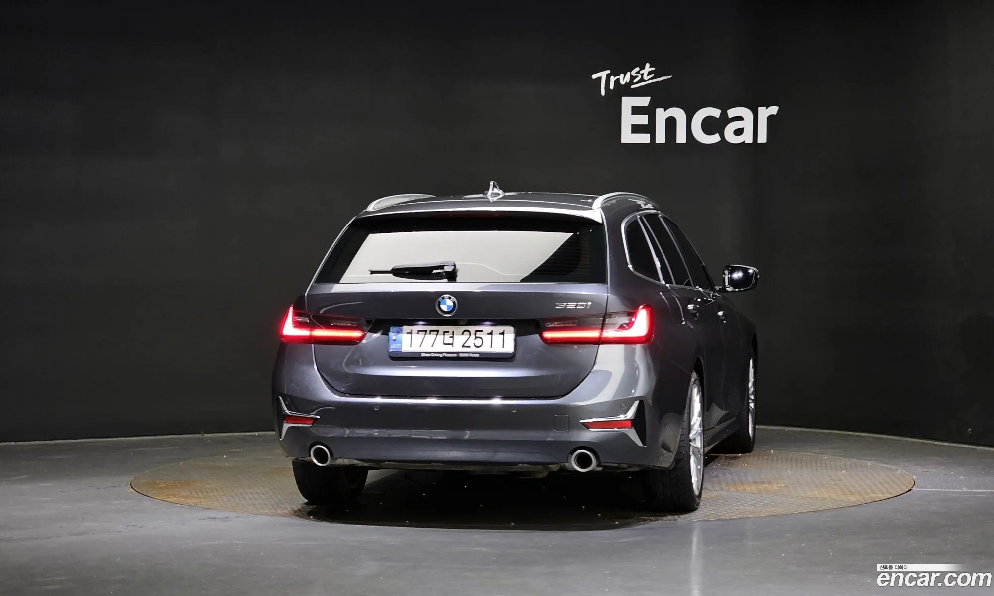 BMW 3 Series G20 320I Touring Luxury - фотография 7016562
