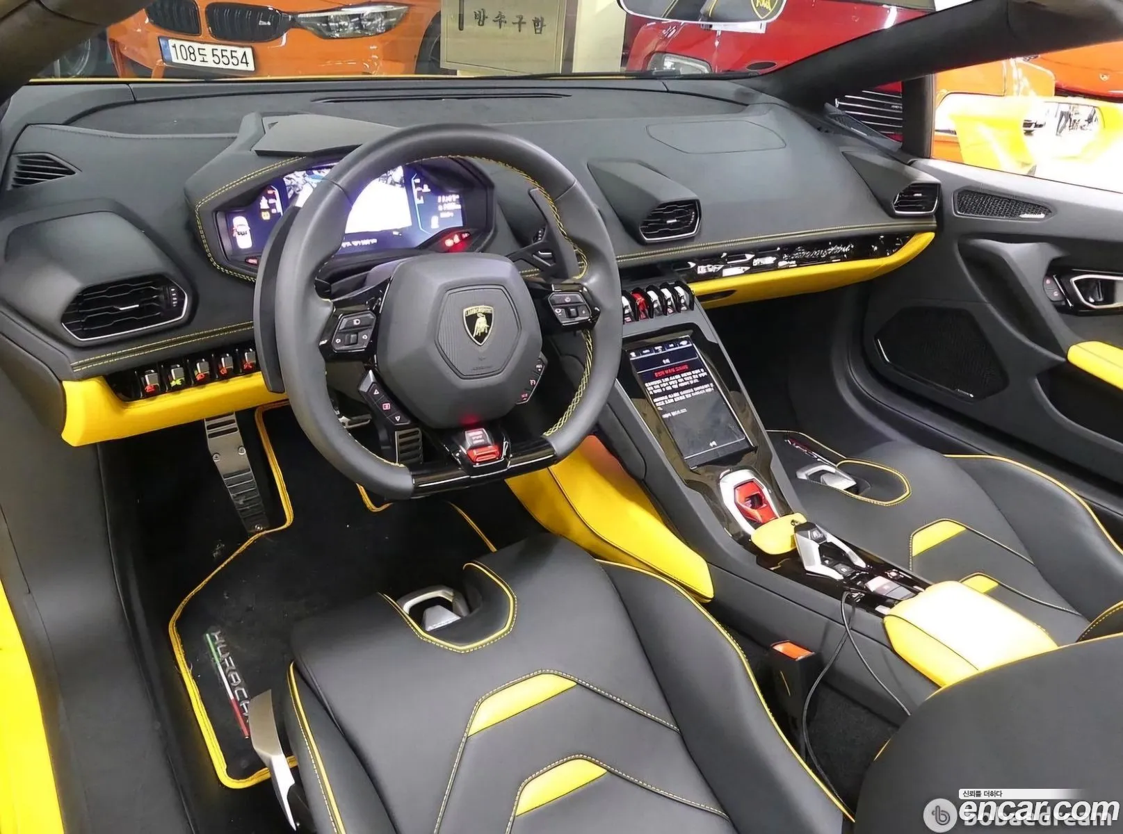 Lamborghini Huracan Lp640-4 Evo Spyder - фотография 3748943