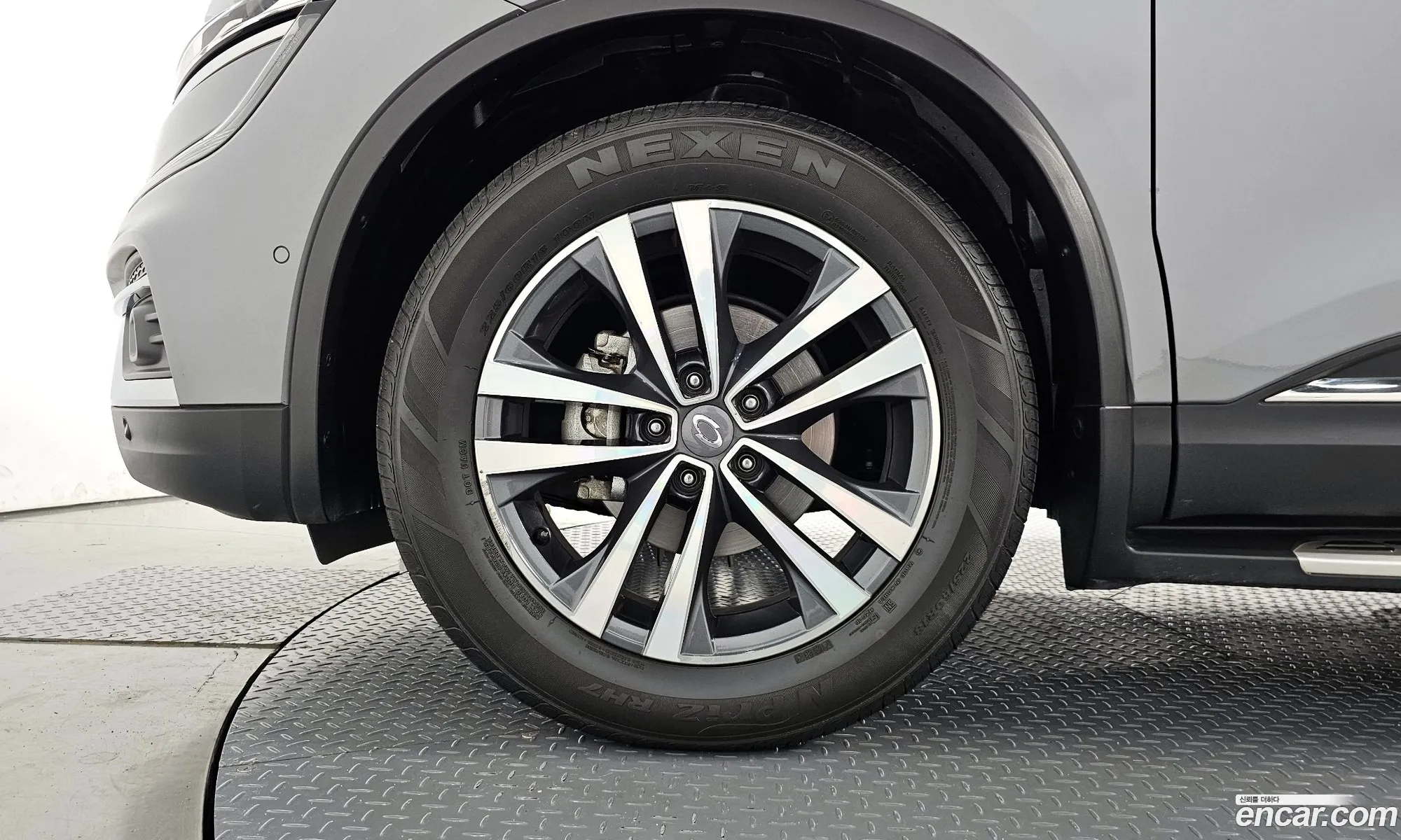 Renault Korea Samsung The New Qm6 20 Lpe Le 2Wd - фотография 6900098
