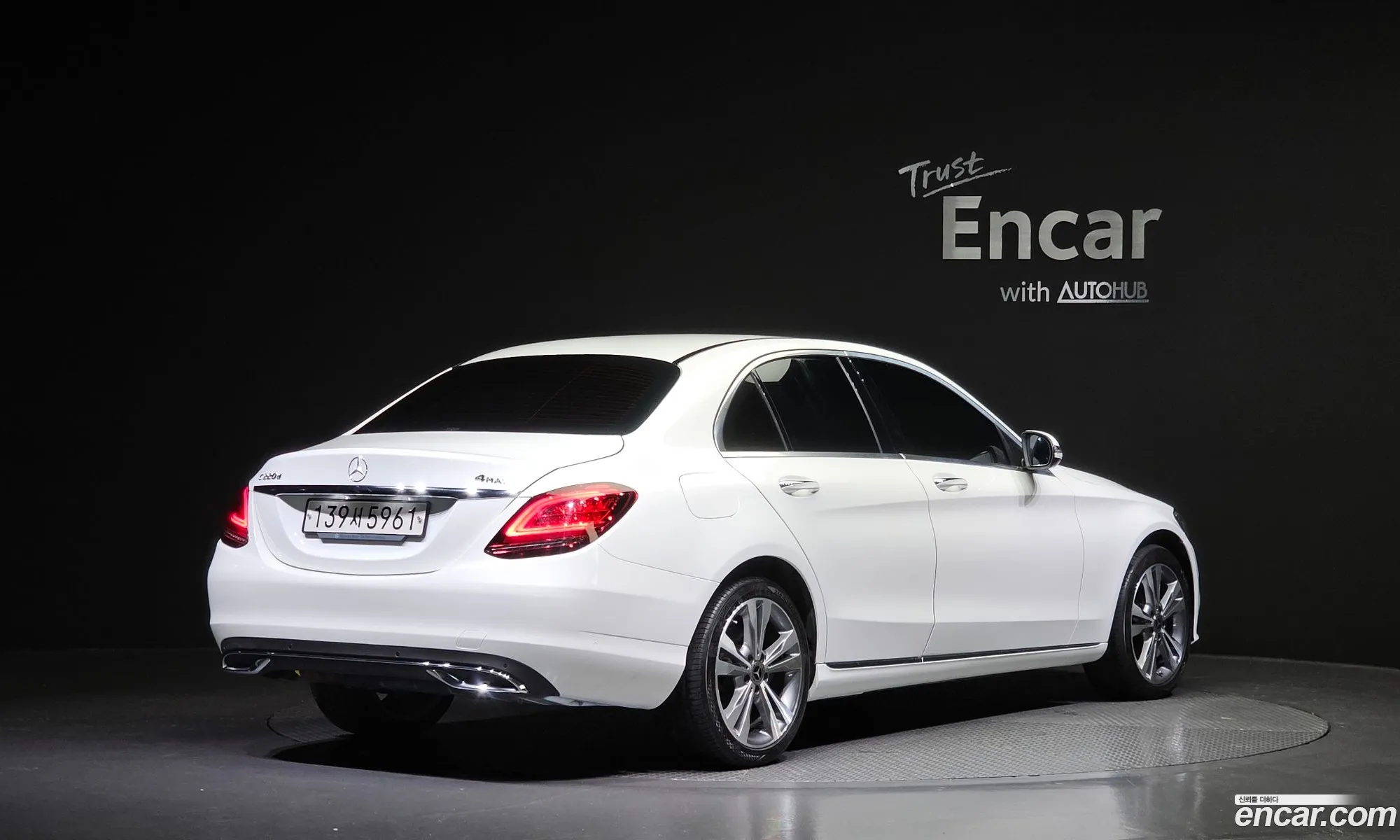 Mercedes C-Class W205 C220 D 4Matic - фотография 19180103
