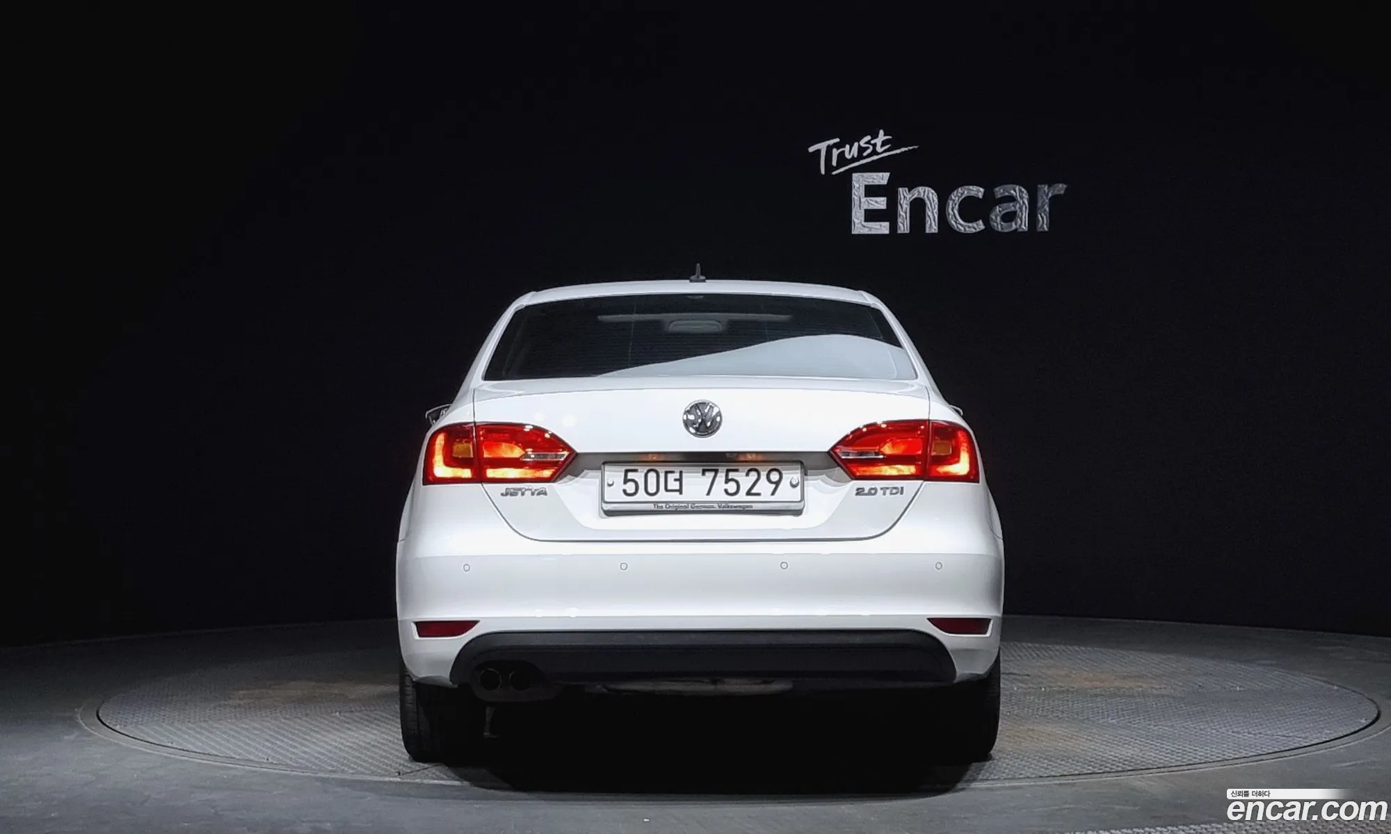 Volkswagen New Jetta 20 Tdi 6Th Generation - фотография 12487063