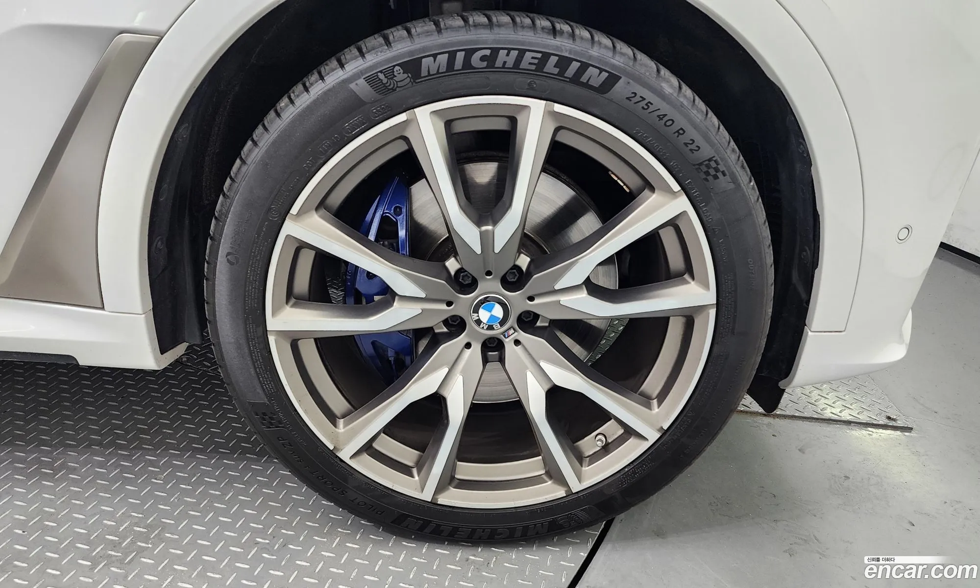 BMW X7 G07 ​​M50I 6-Seater - фотография 12367838