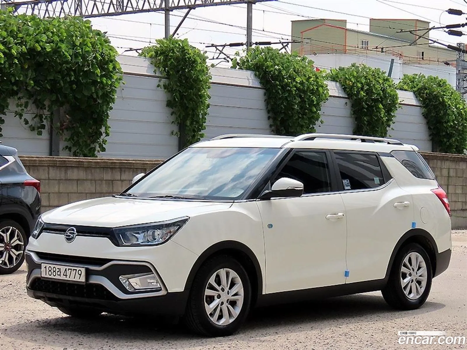 Kg Mobility Ssangyong Tivoli Air Diesel Ix 4Wd - фотография 8186159