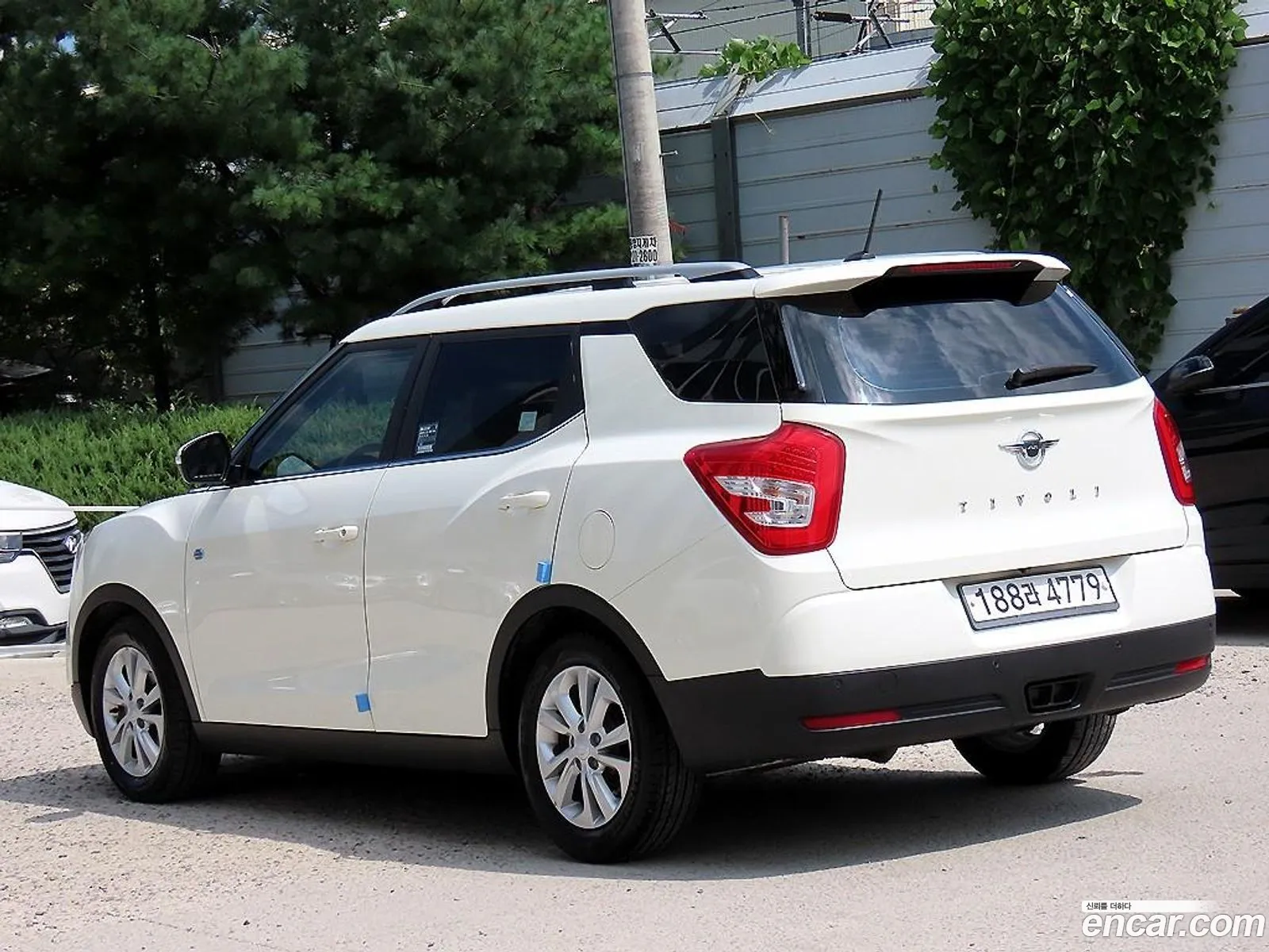 Kg Mobility Ssangyong Tivoli Air Diesel Ix 4Wd - фотография 8186160
