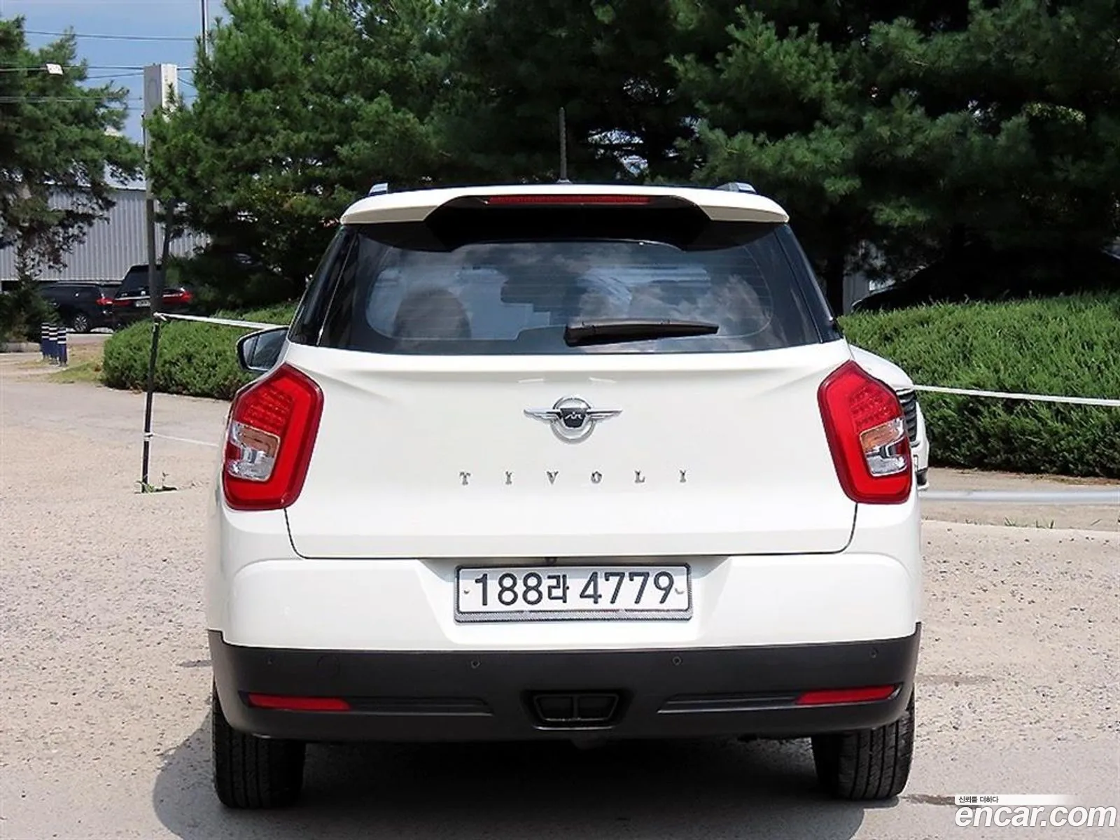 Kg Mobility Ssangyong Tivoli Air Diesel Ix 4Wd - фотография 8186161