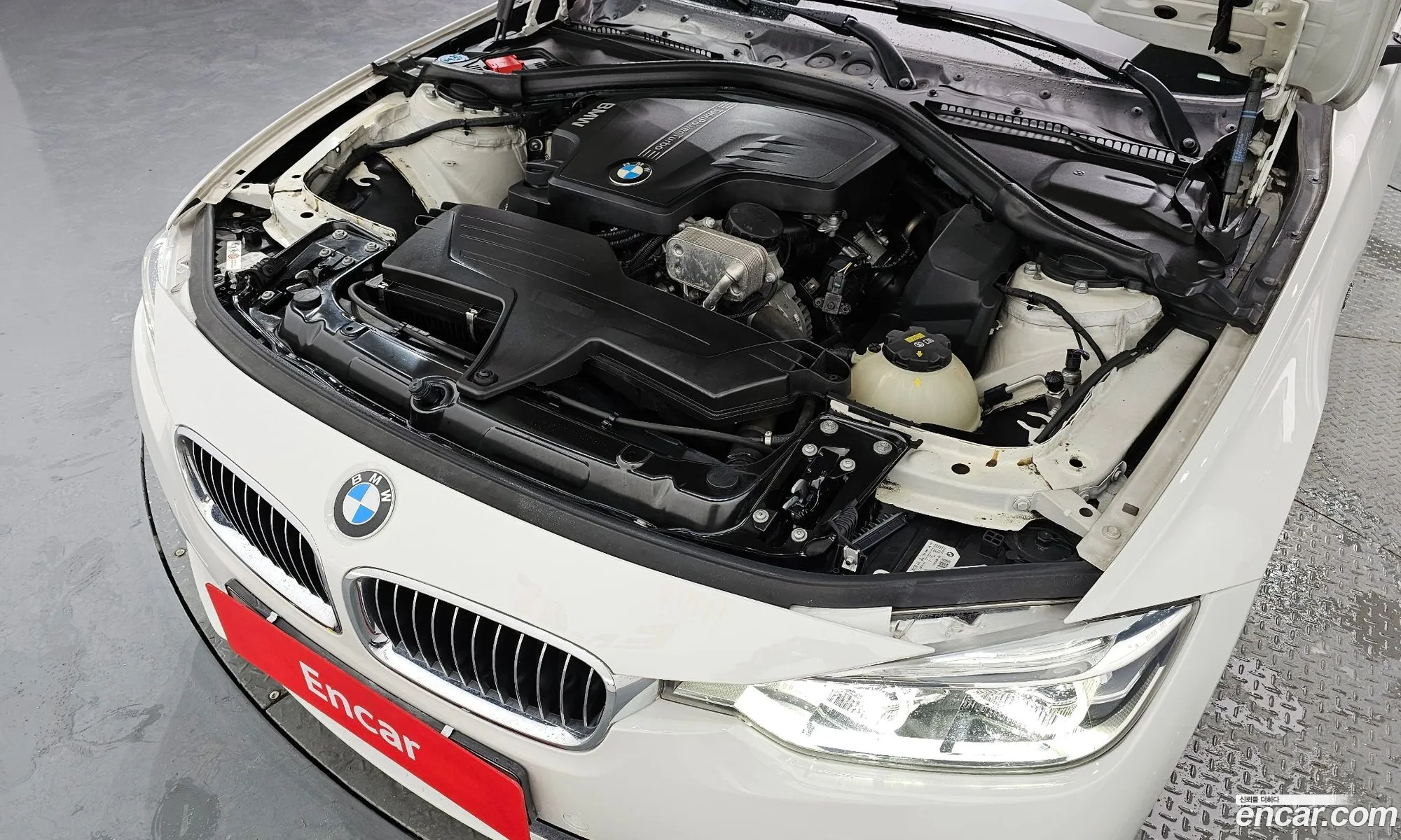 BMW 3 Series F30 320I Luxury - фотография 12367851