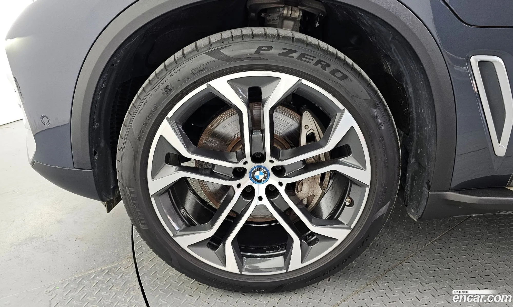 BMW X5 G05 xDrive 45E Xline - фотография 12367826