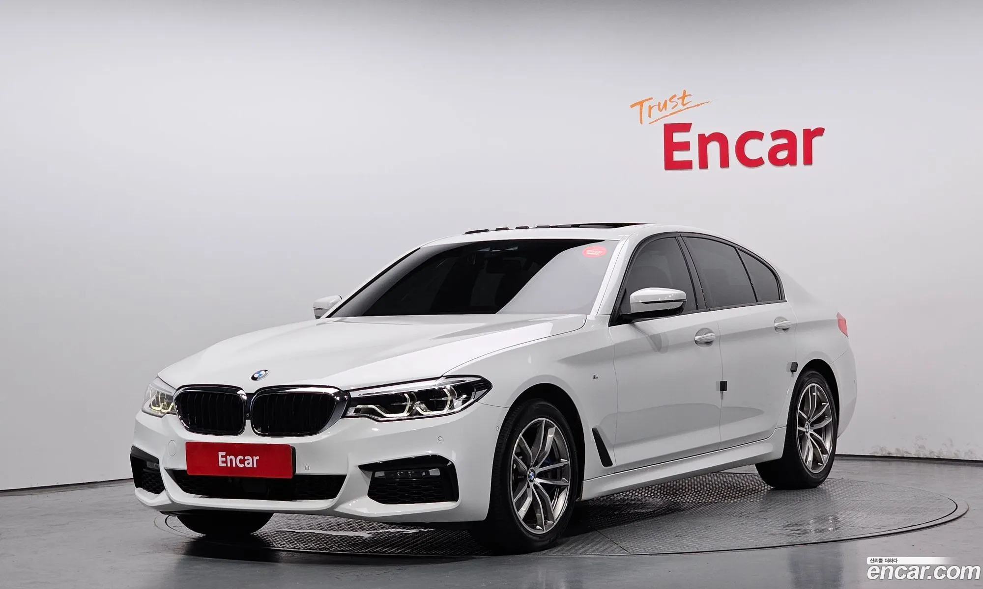 BMW 5 Series G30 530I xDrive M Sport Plus - фотография 4867372