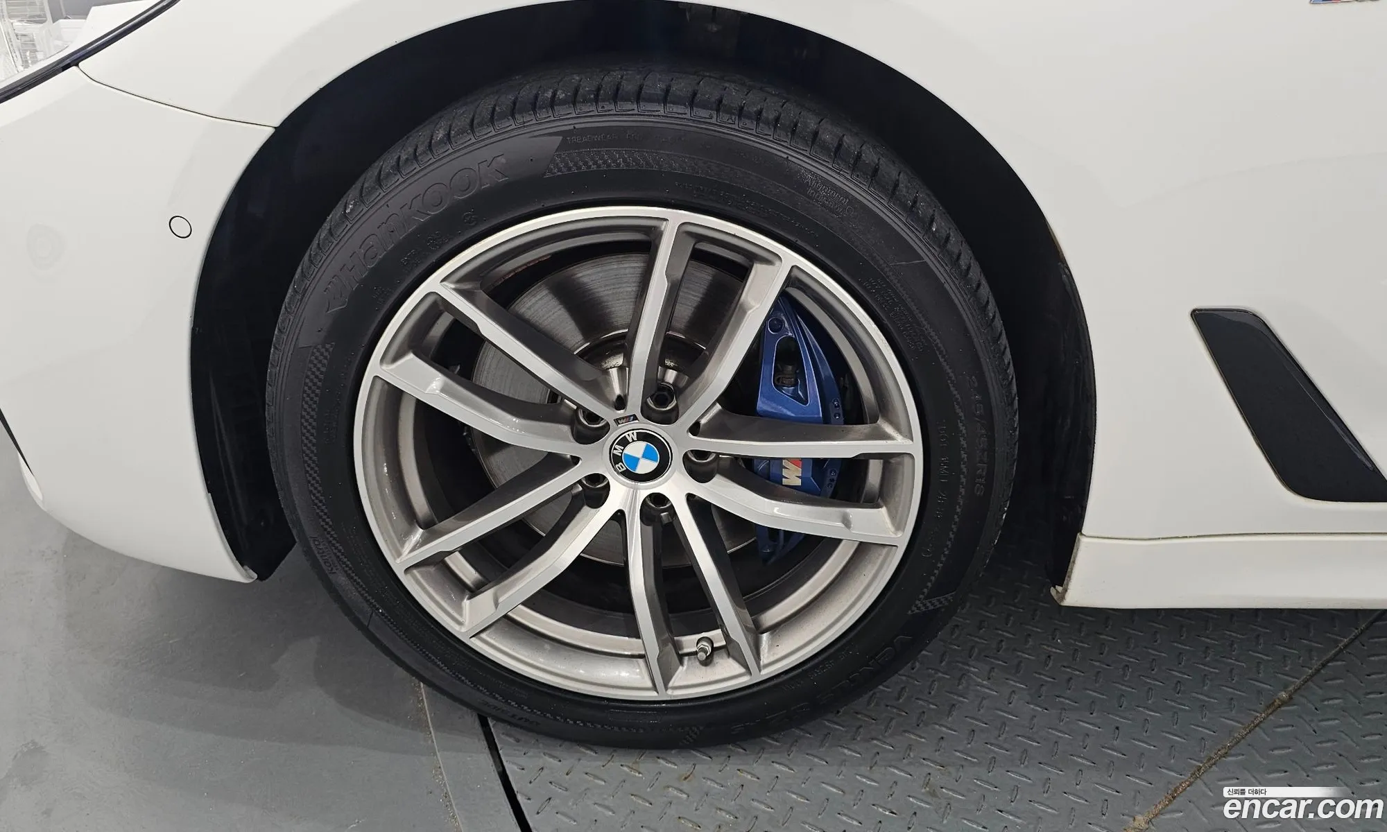 BMW 5 Series G30 530I xDrive M Sport Plus - фотография 4867376