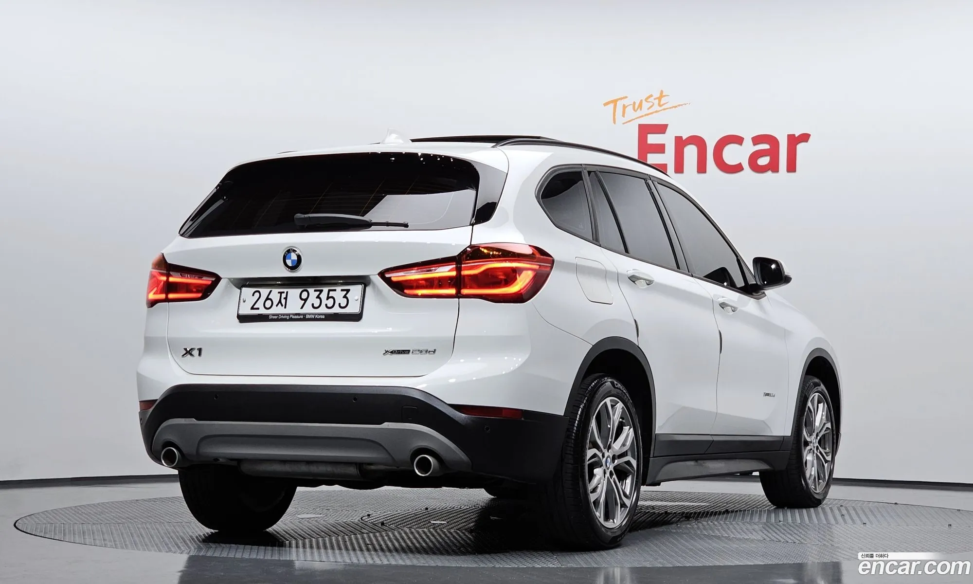 BMW X1 F48 xDrive 18D Joy - фотография 18299016