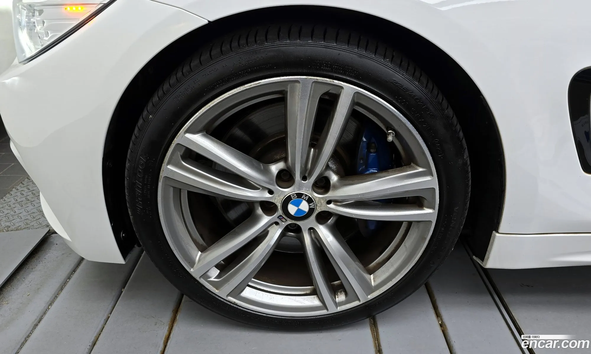 BMW 4 Series F32 428I M Sports Convertible - фотография 12367790