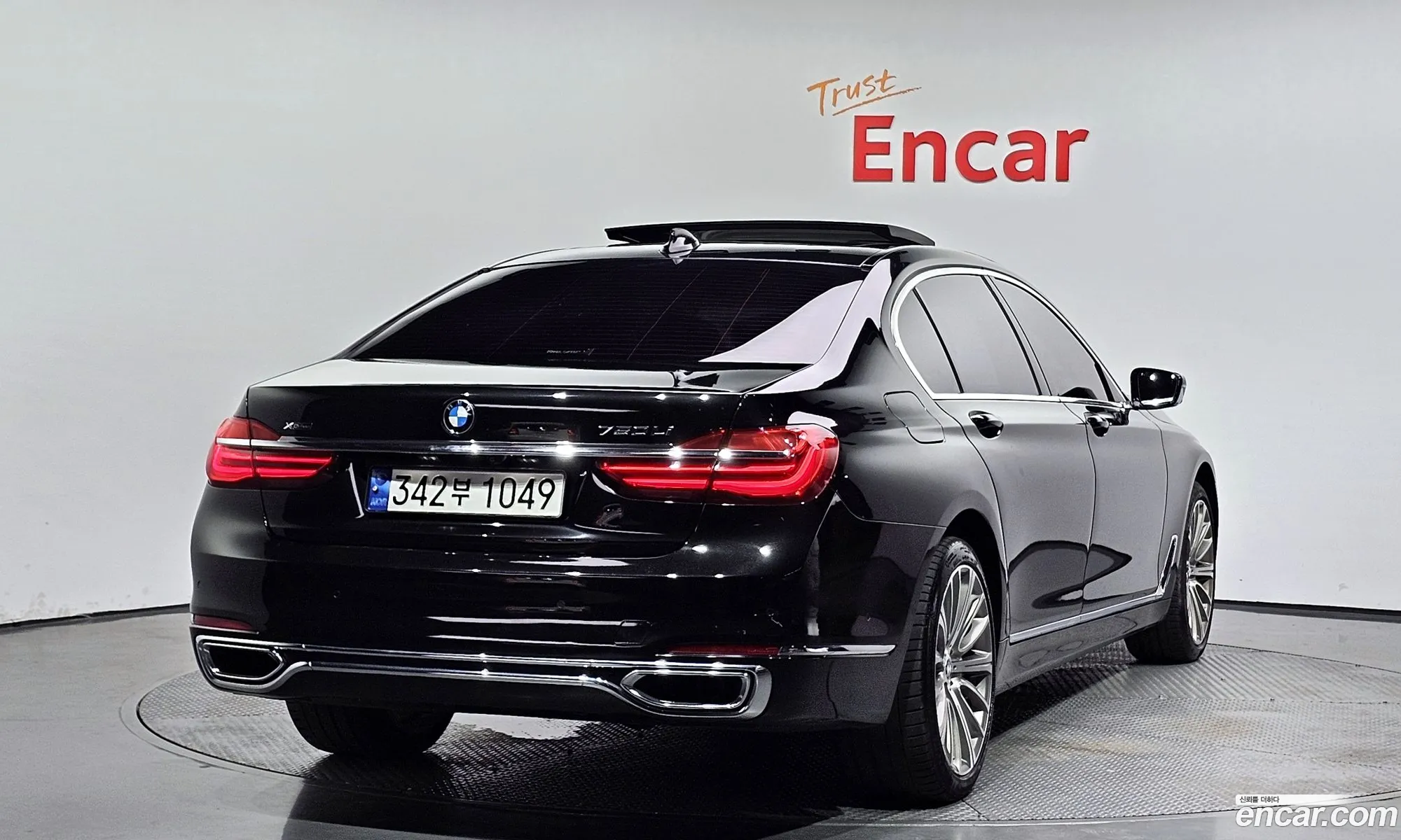 BMW 7 Series G11 750Li xDrive Premium - фотография 4867312