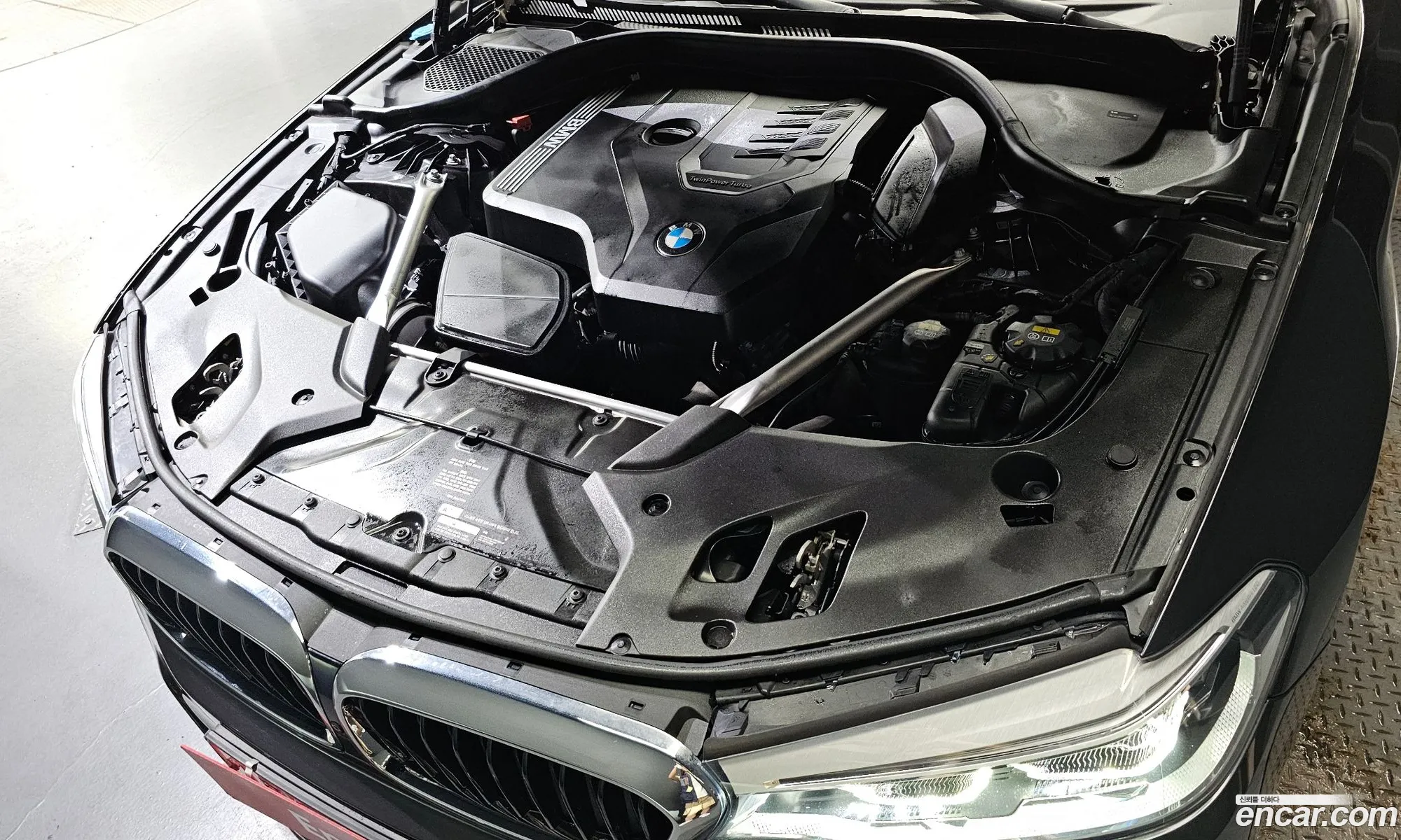 BMW 5 Series G30 530I M Sports Plus - фотография 7325147