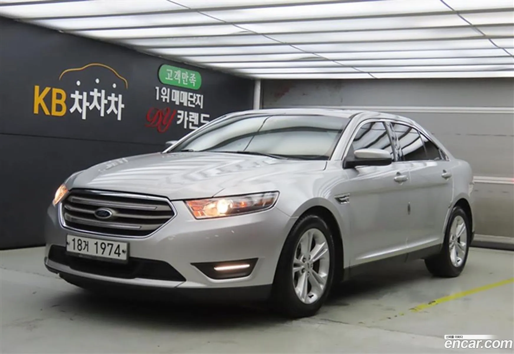 Ford New Taurus 20 Sel Ecoboost 6Th Generation - фотография 4609115