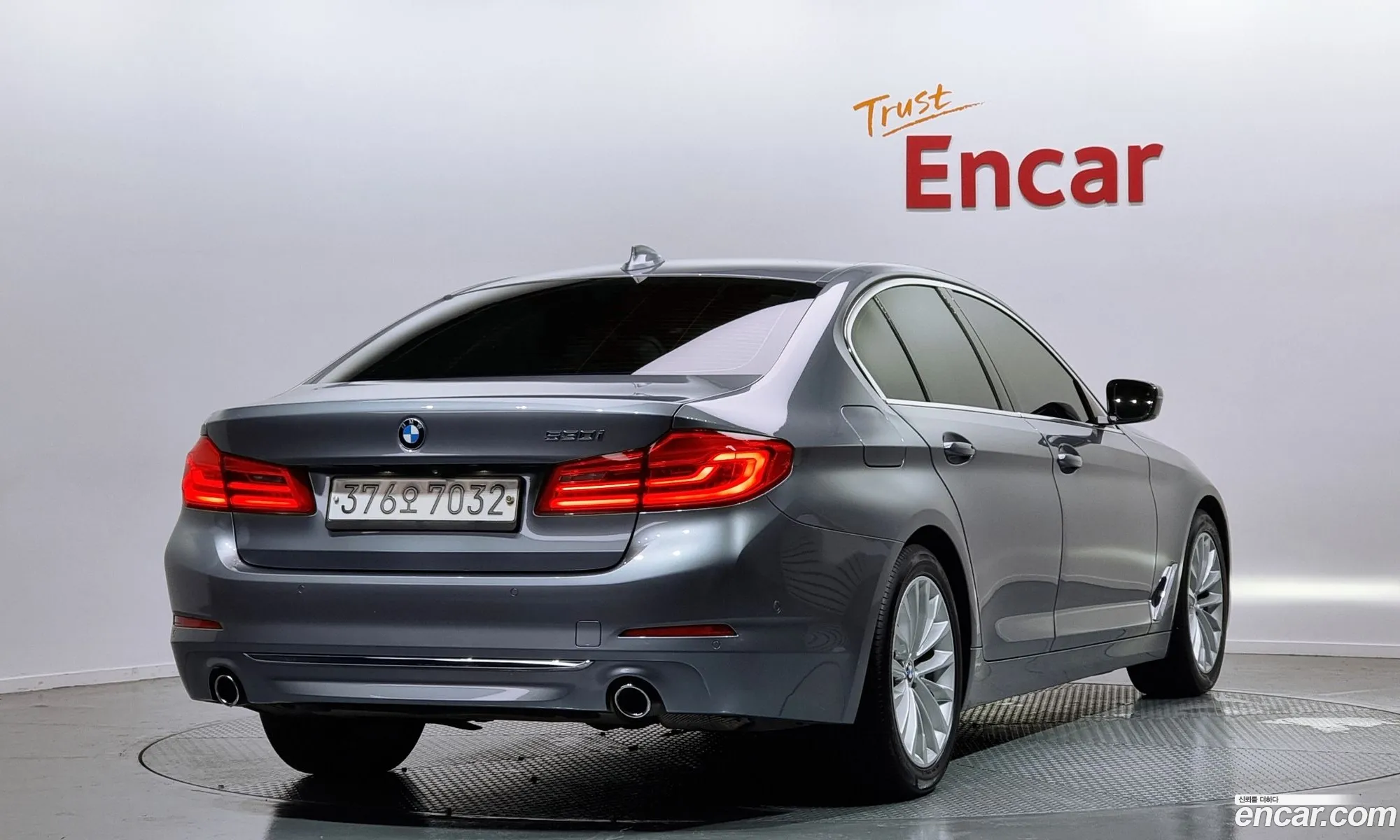 BMW 5 Series G30 530I Luxury Plus - фотография 18251868