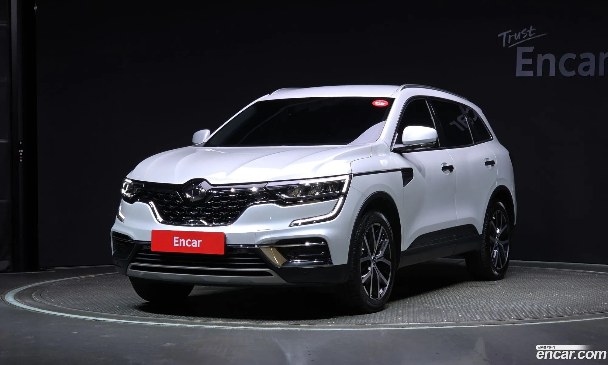 Renault Korea Samsung The New Qm6 20 Lpe Re Signature 2Wd - фотография 19513189