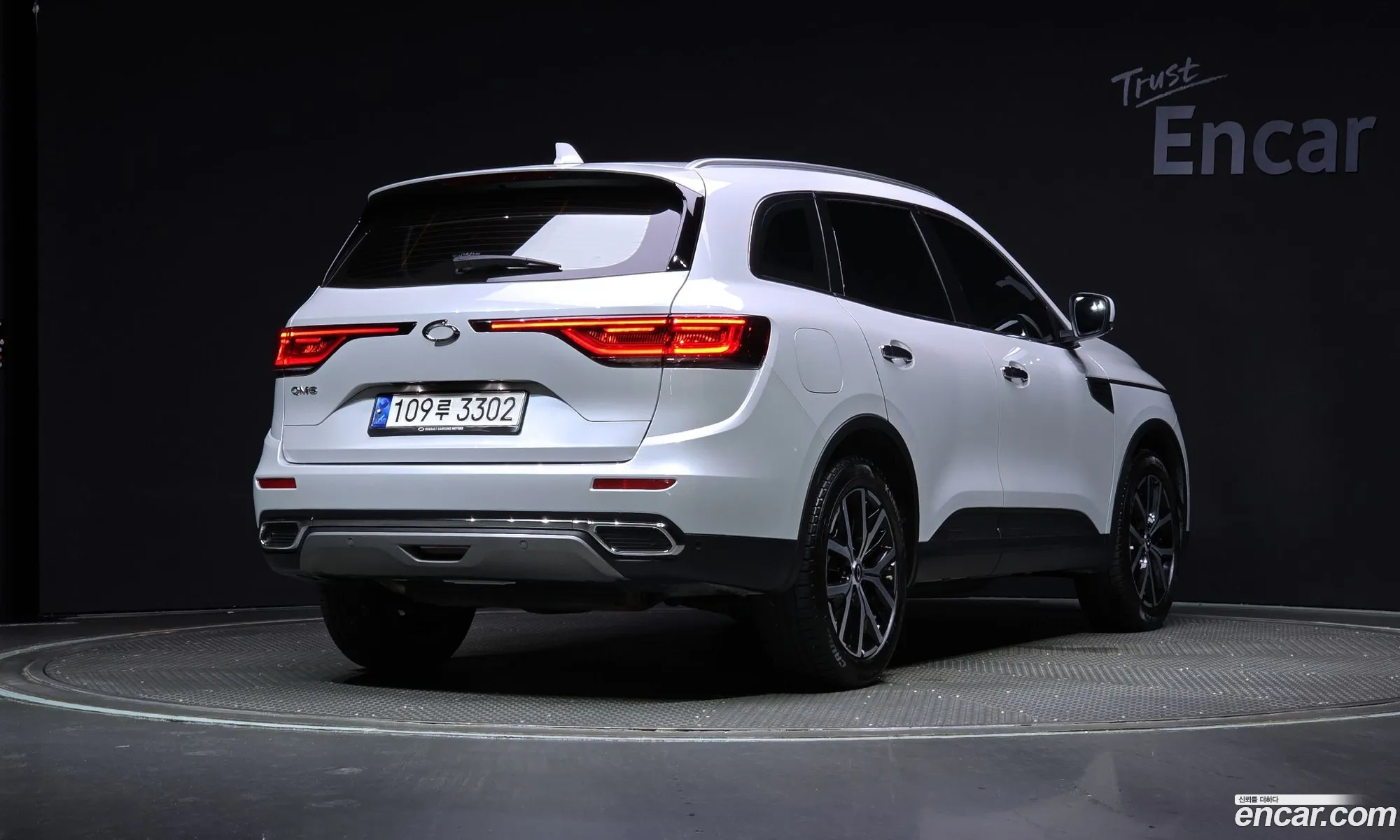 Renault Korea Samsung The New Qm6 20 Lpe Re Signature 2Wd - фотография 19513190