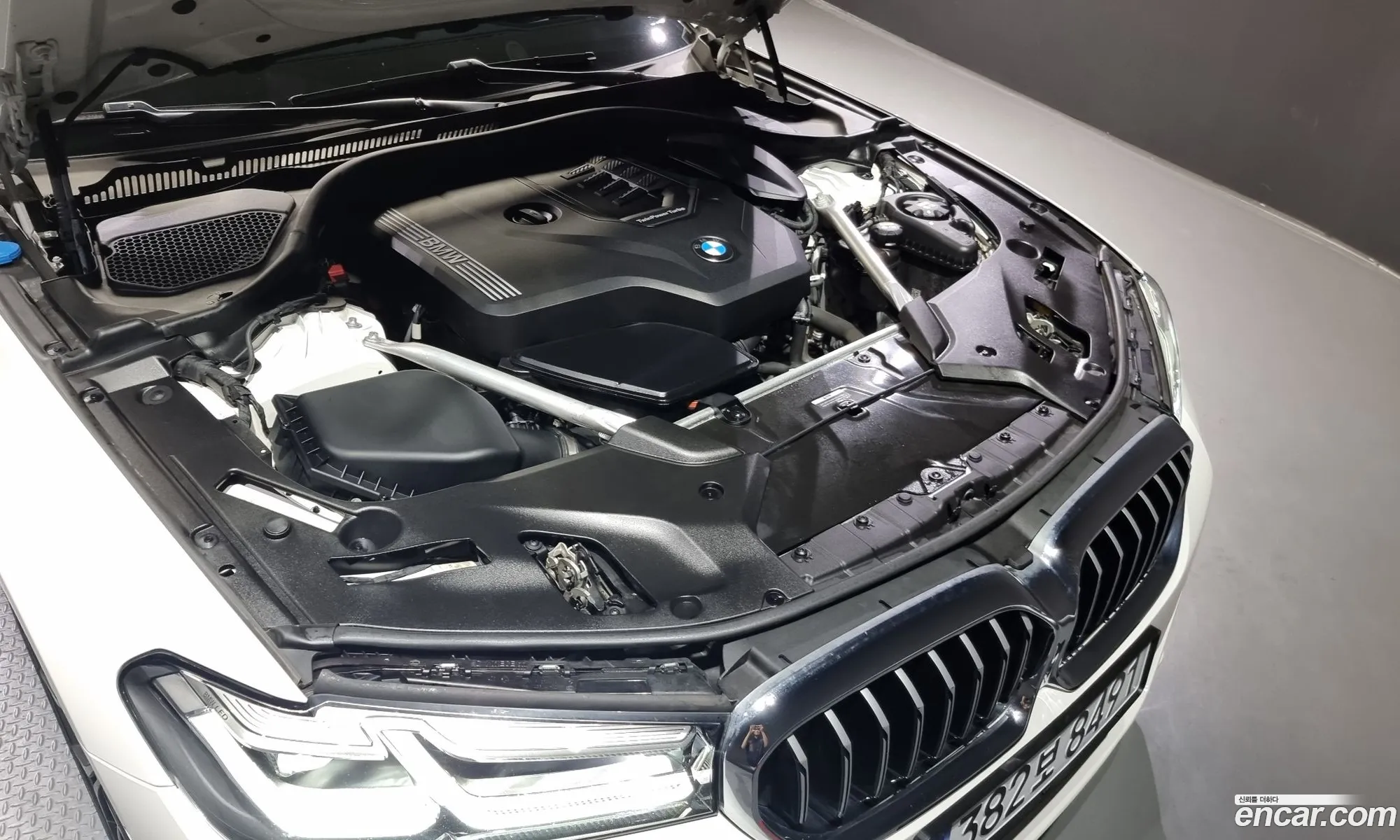 BMW 5 Series G30 530I xDrive M Sports - фотография 5180467