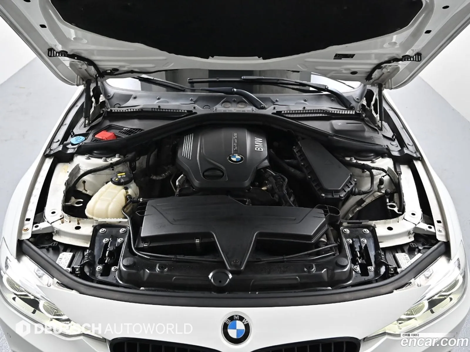 BMW 3 Series F30 320D - фотография 4820231