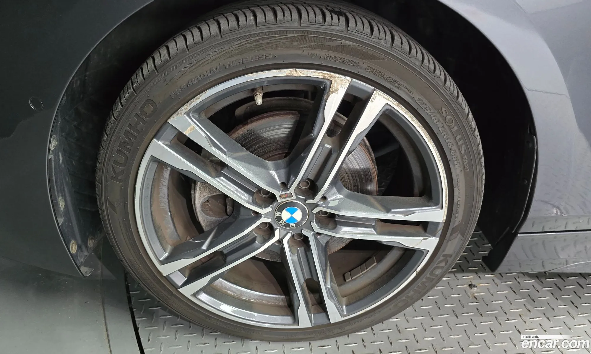 BMW 1 Series F40 118D M Sports - фотография 5180442