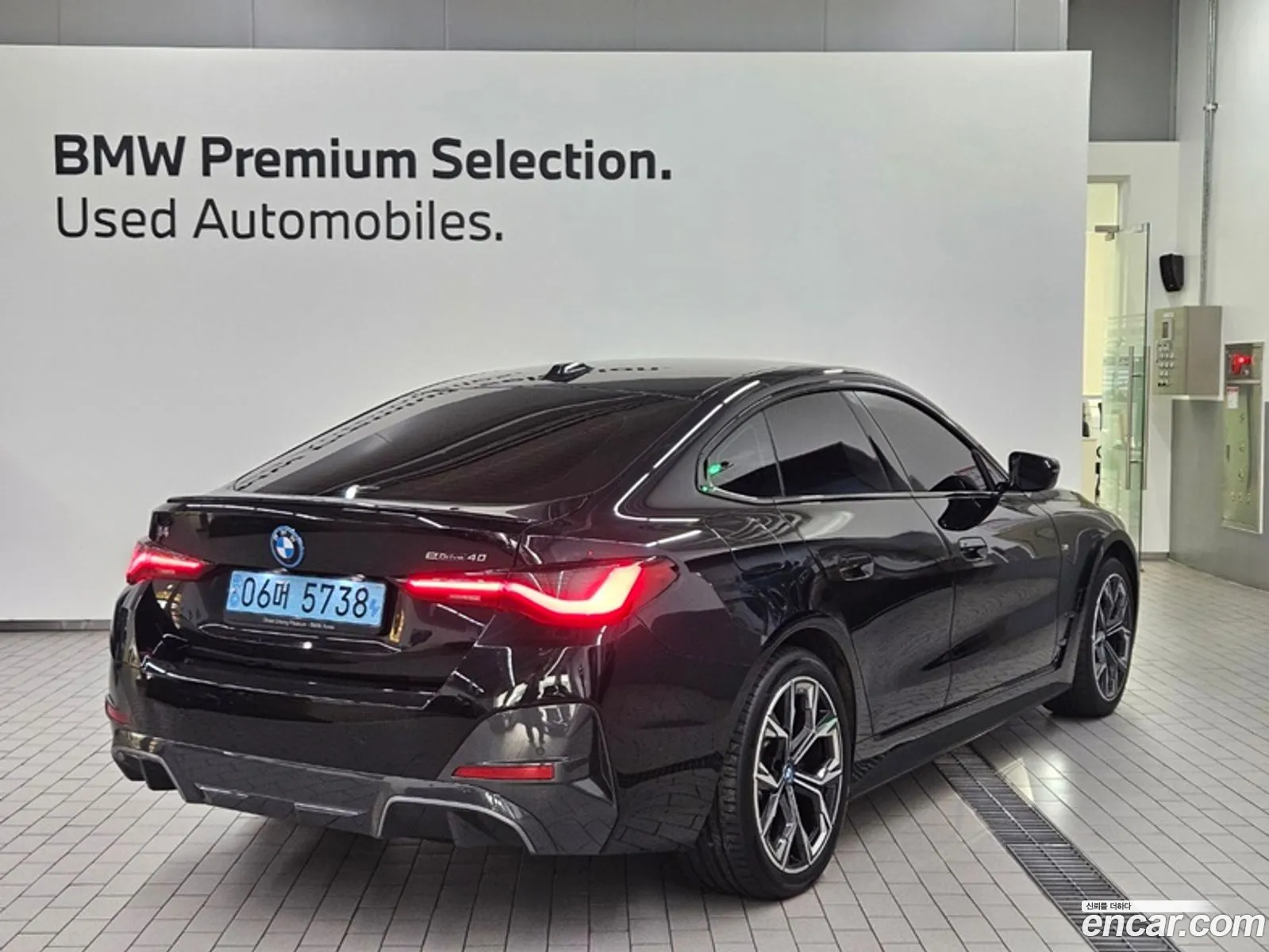 BMW I4 Edrive40 M Sports Pro - фотография 7386753