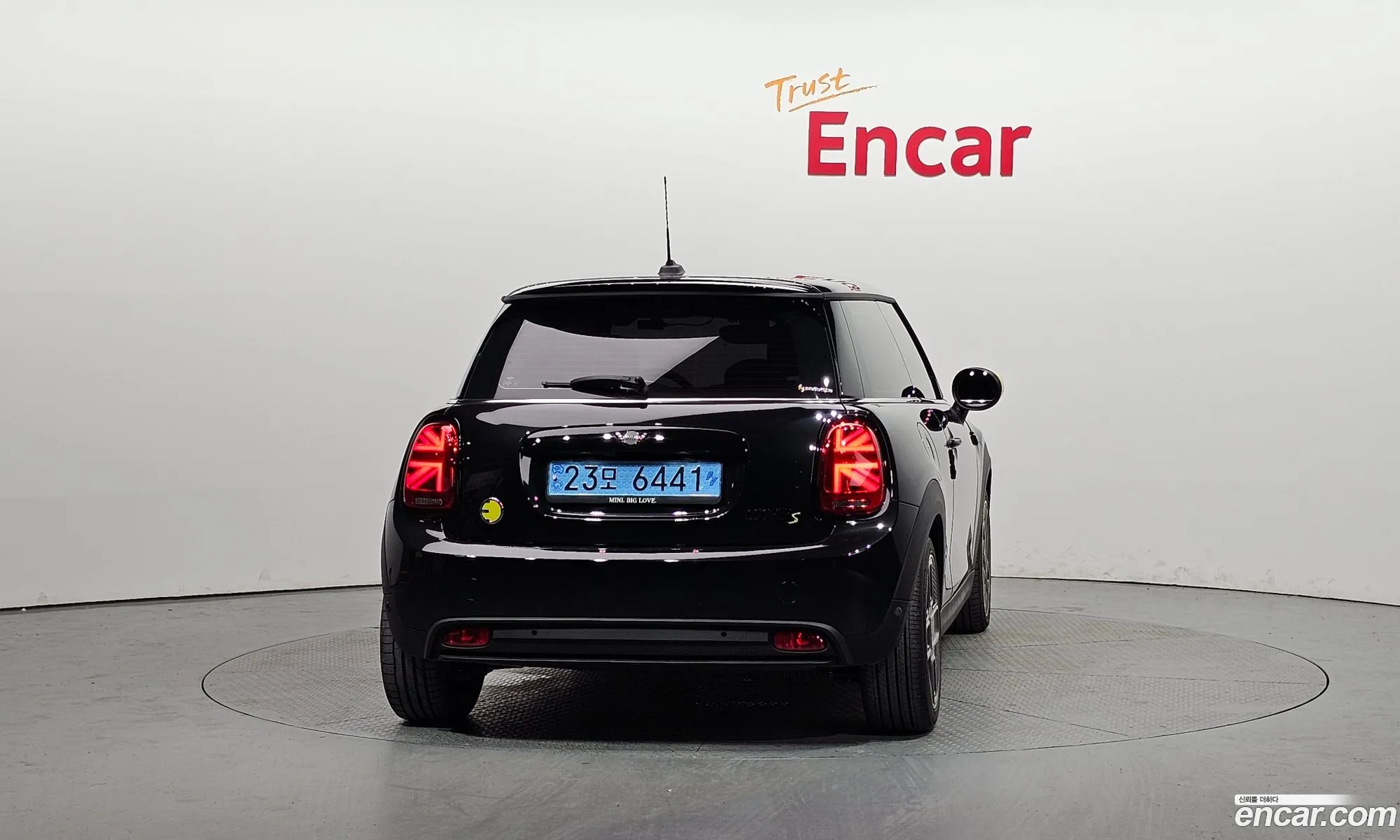 Mini Cooper Electric Se Electric 1St Generation - фотография 1029880