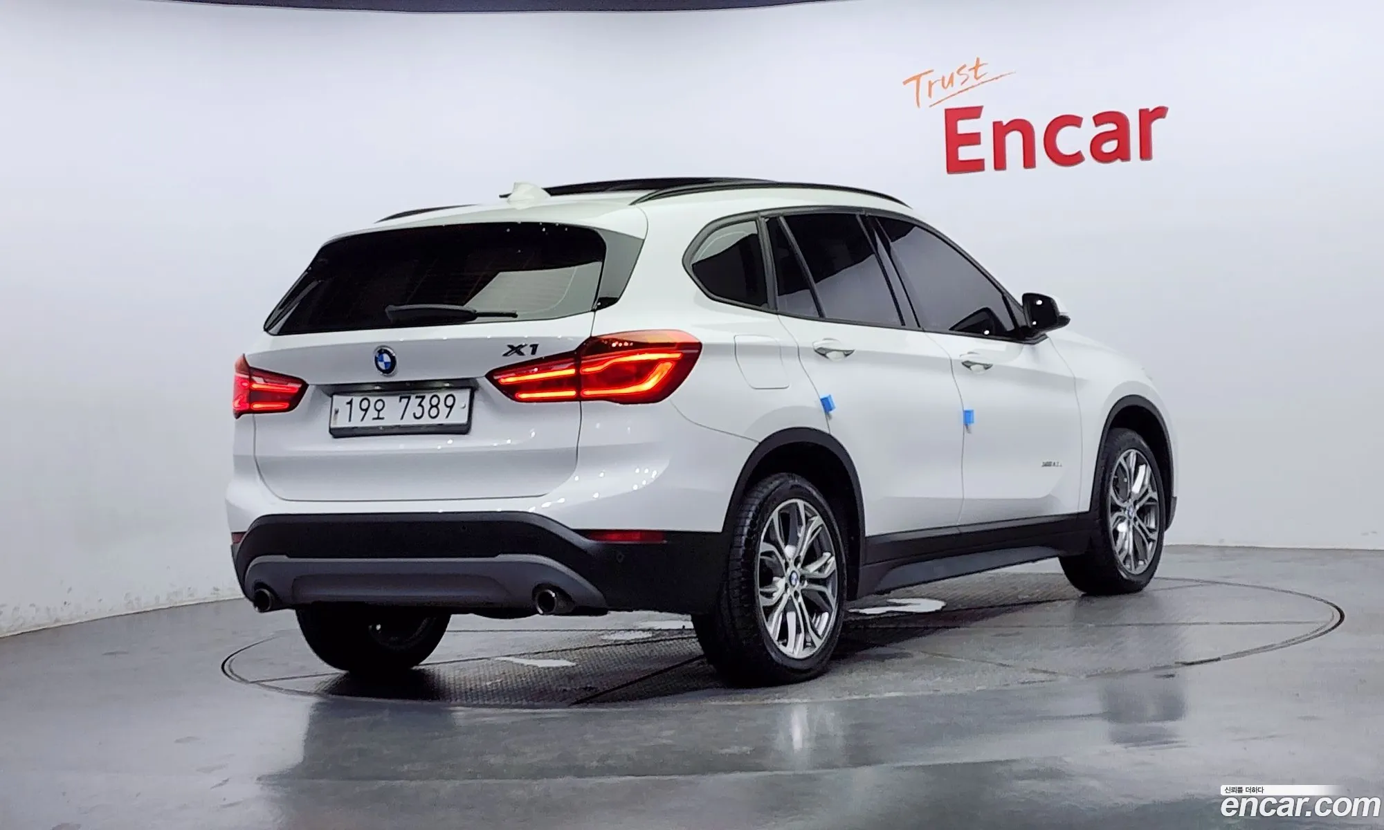 BMW X1 F48 xDrive 20D - фотография 12393199