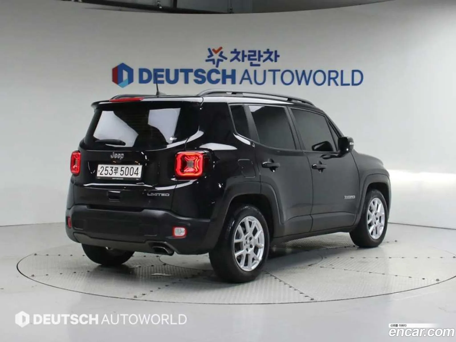 Jeep Renegade 24 Limited - фотография 4597038
