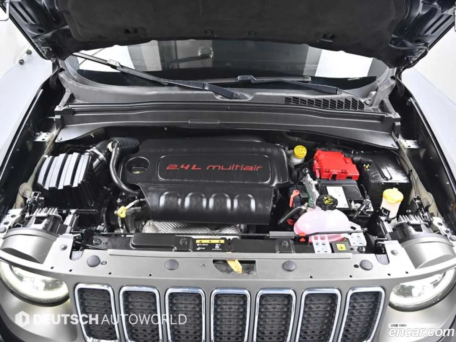 Jeep Renegade 24 Limited - фотография 4597042