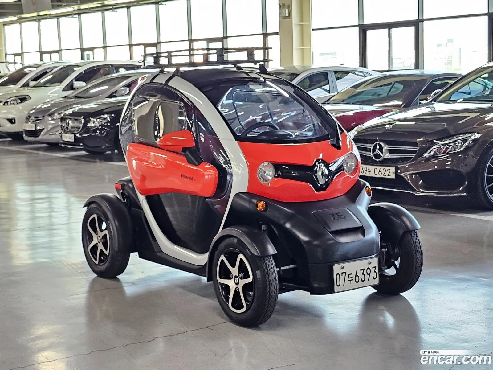 Renault Korea Samsung Twizy Intense 2-Seater - фотография 8574735