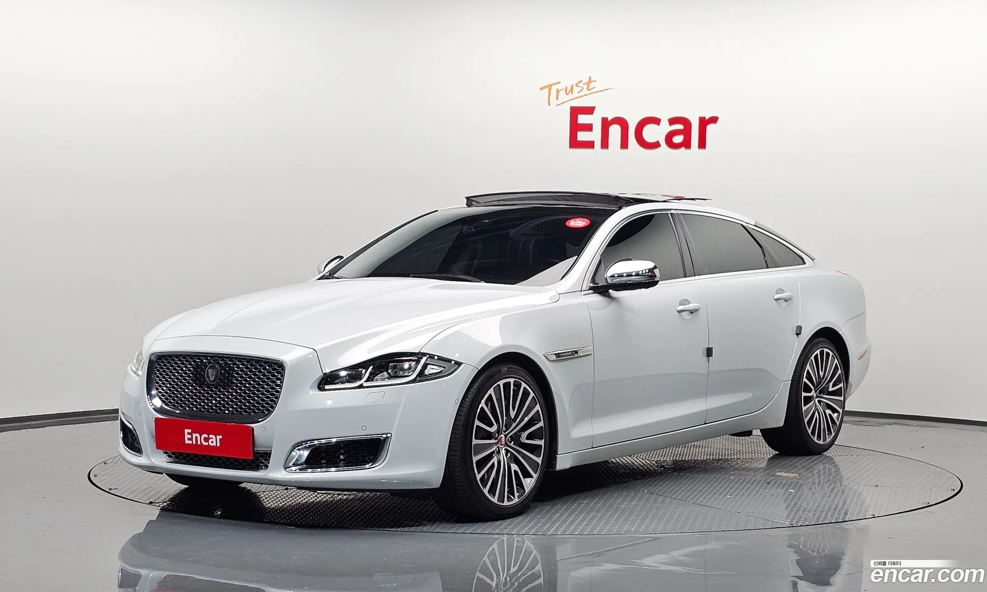 All New Xj 30D Diamond Limited Edition X351 - фотография 3497975