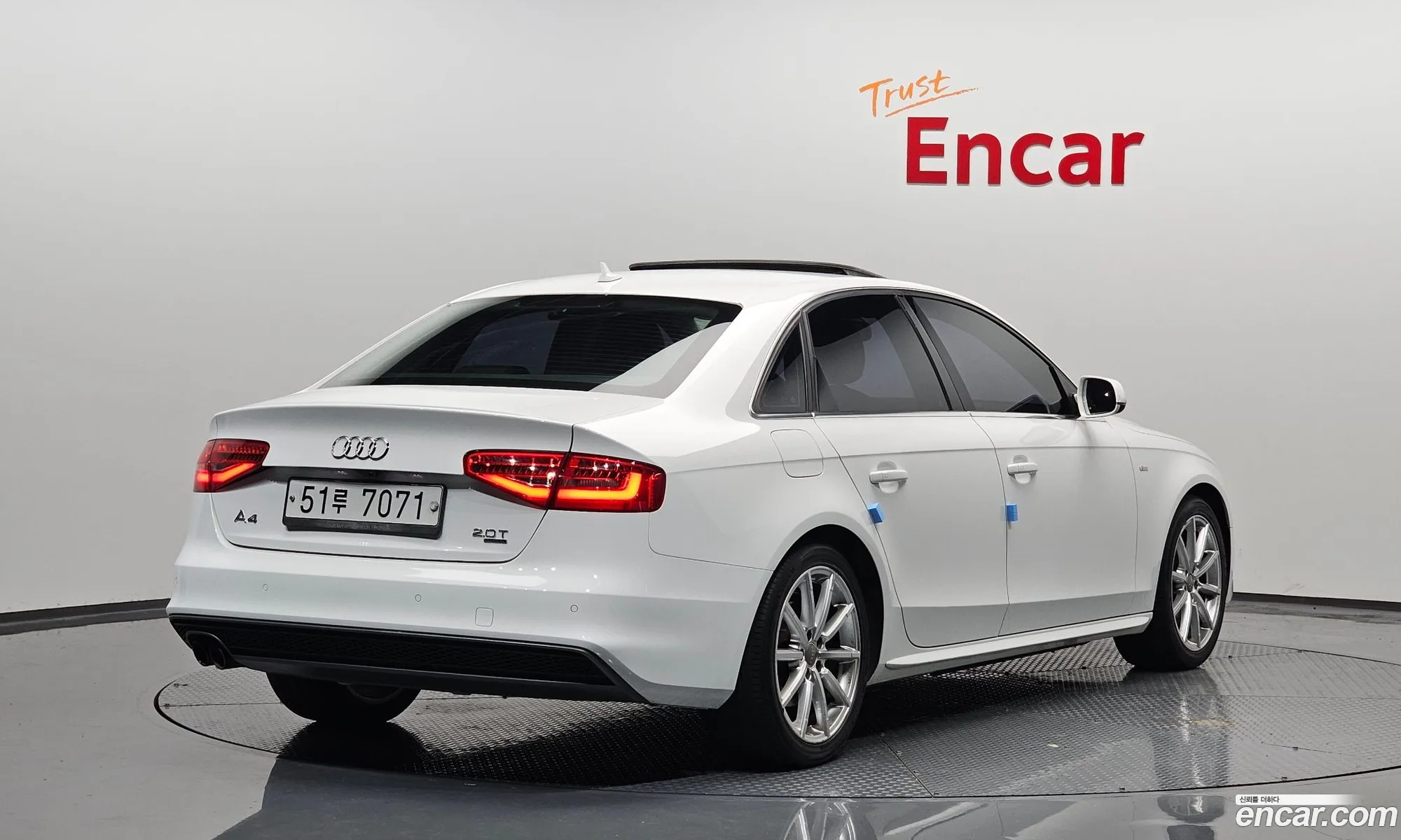 Audi New A4 20 Tfsi Quattro B8 - фотография 412921