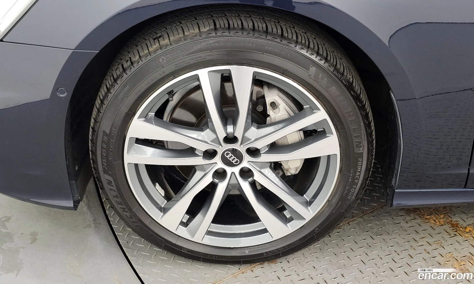 Audi A6 C8 45 Tfsi Quattro Premium - фотография 380815