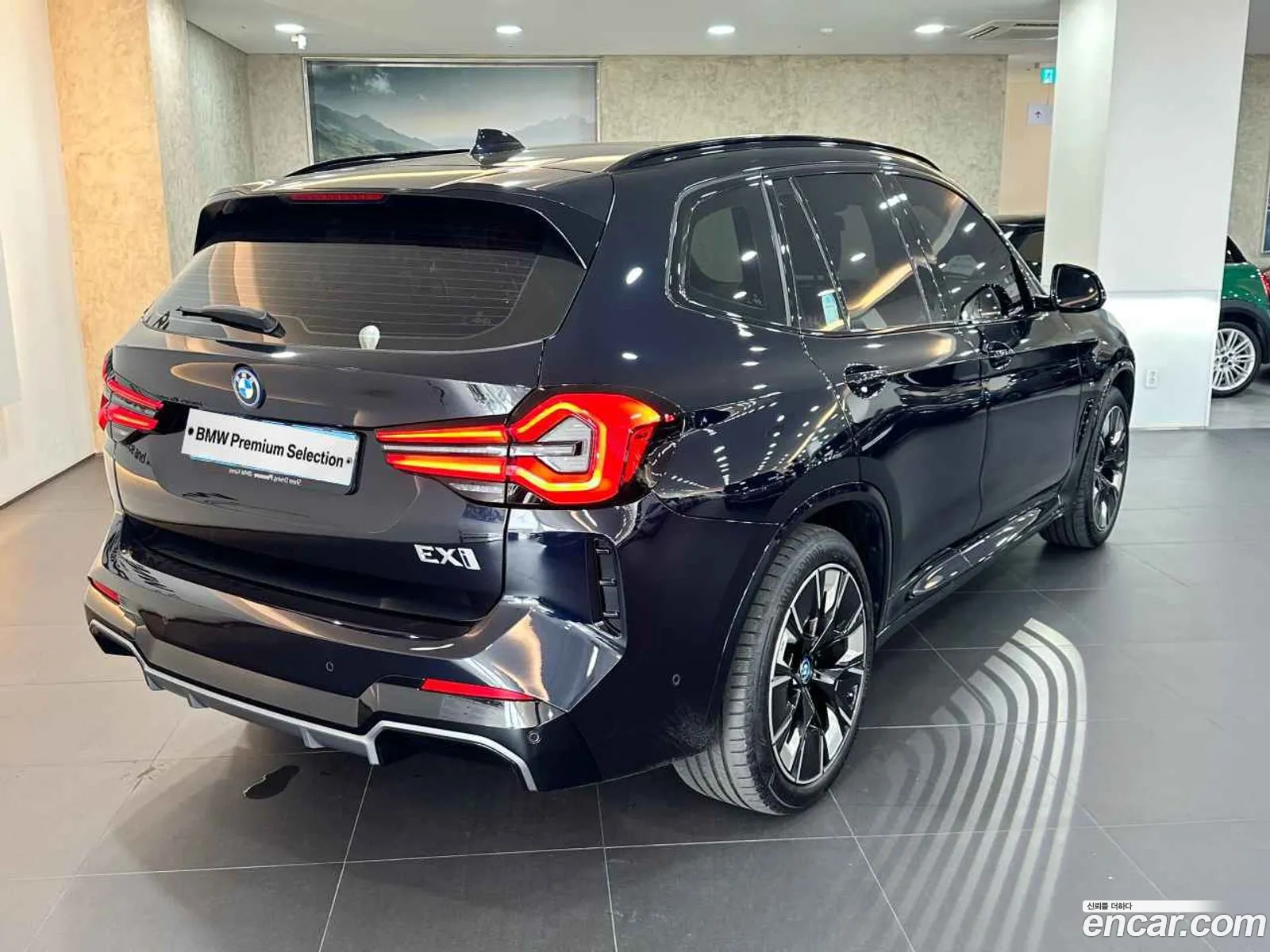 BMW Ix3 M Sport - фотография 4610950