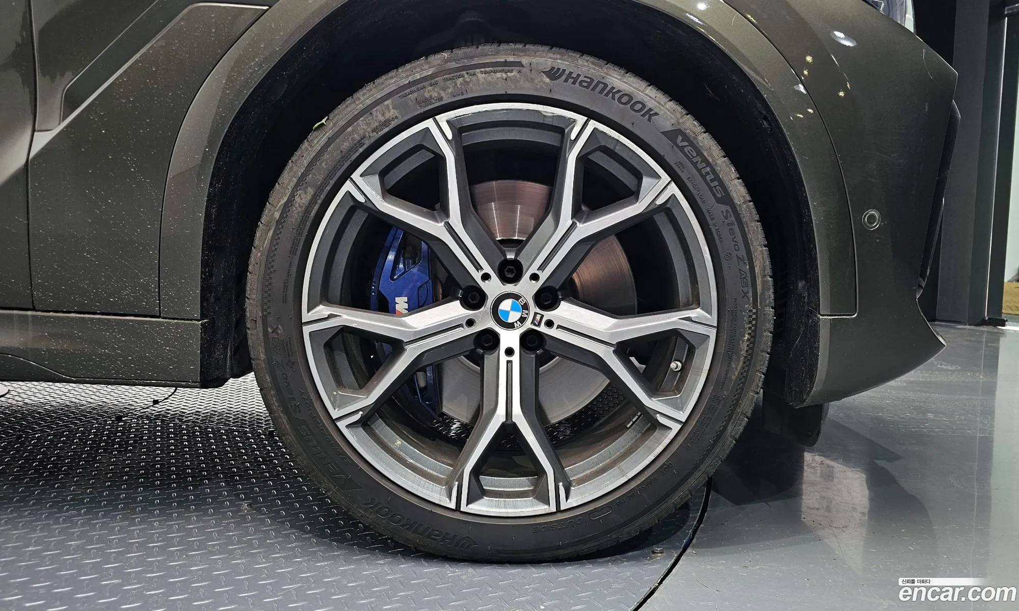 BMW X6 xDrive40D M Sports 2020 - фотография 5194880