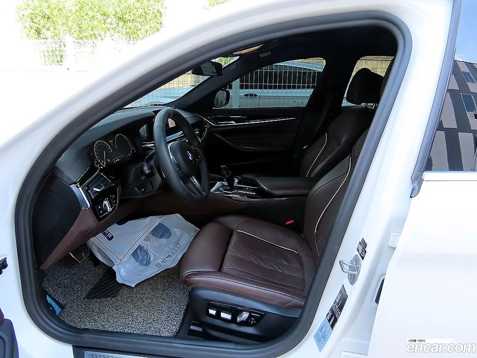 BMW 5 Series G30 530I M Sports Plus - фотография 6743428
