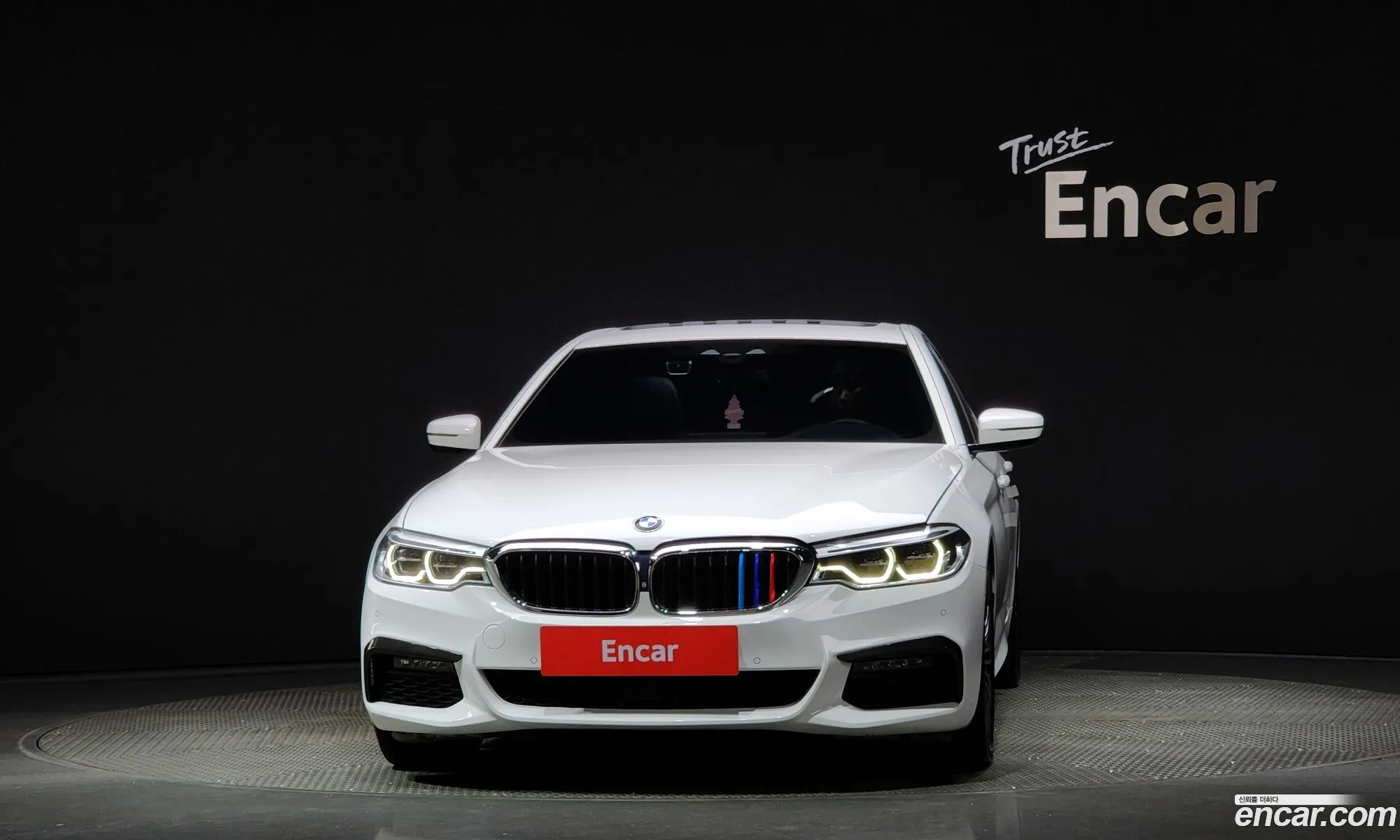 BMW 5 Series G30 530I M Sports Plus - фотография 15260085