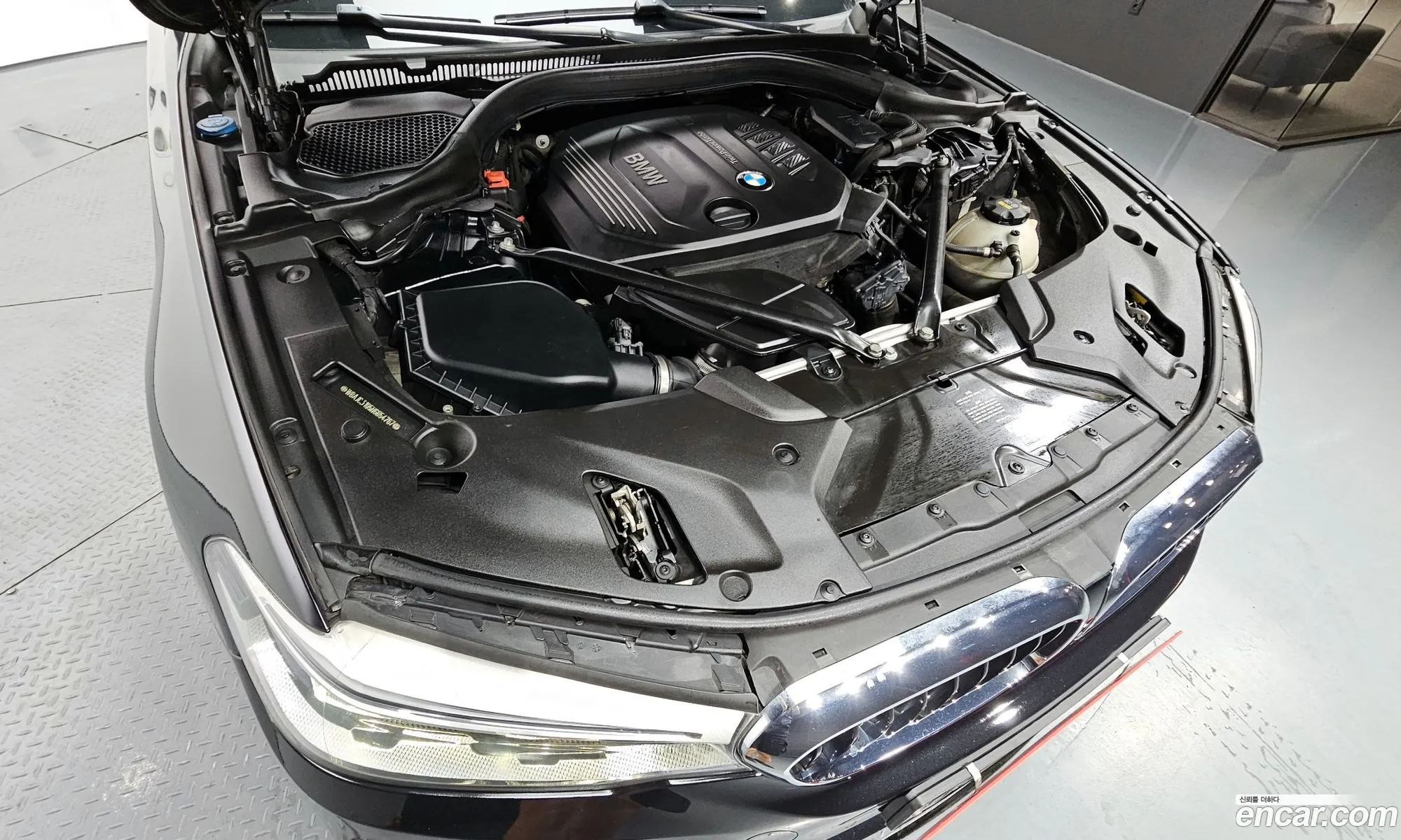 BMW 5 Series G30 520D M Sports Plus - фотография 18352020