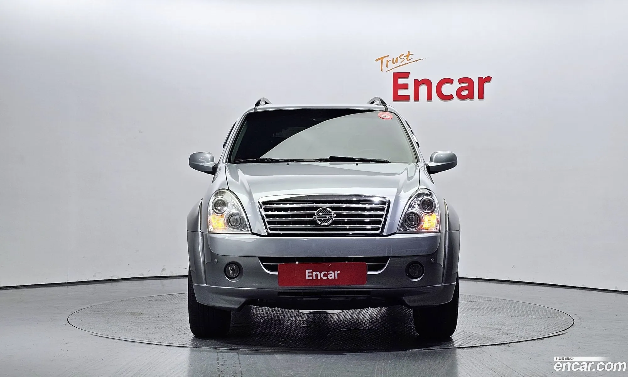 Kg Mobility Ssangyong Super Rexton 2Wd Rx6 Luxury Model - фотография 7498097