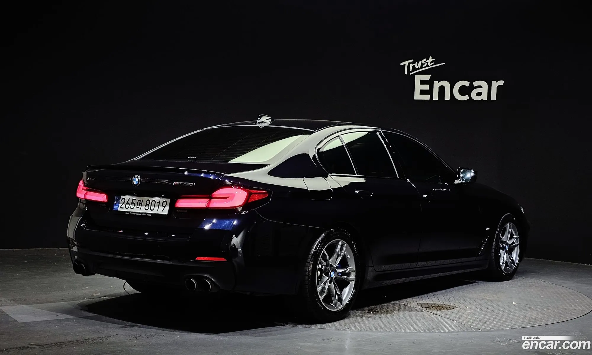 BMW 5 Series G30 520I M Sports - фотография 5929427