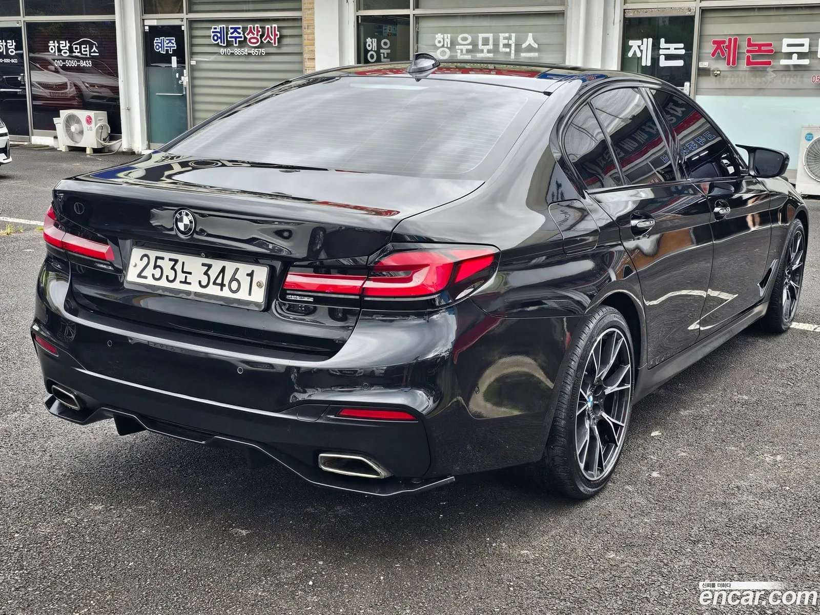 BMW 5 Series G30 520D xDrive M Sport Plus - фотография 18251811