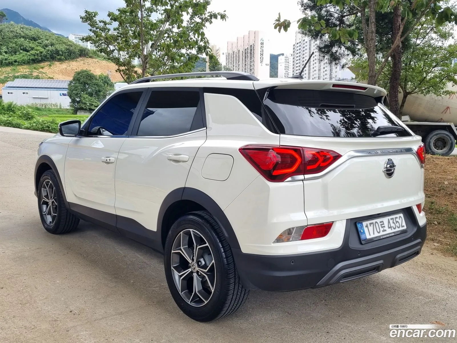 Kg Mobility Ssangyong Beautiful Korando Gasoline 15 2Wd C5 Plus - фотография 8416535