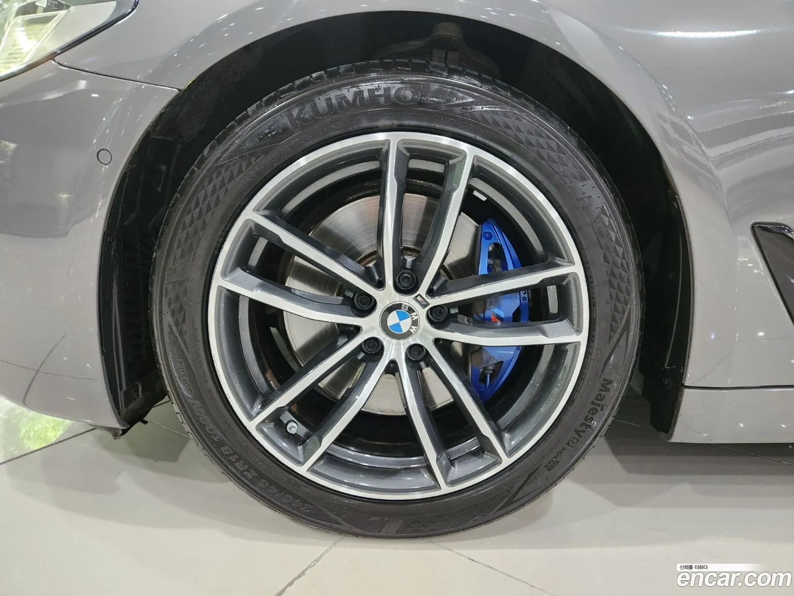 BMW 5 Series G30 520I M Sports - фотография 6872946